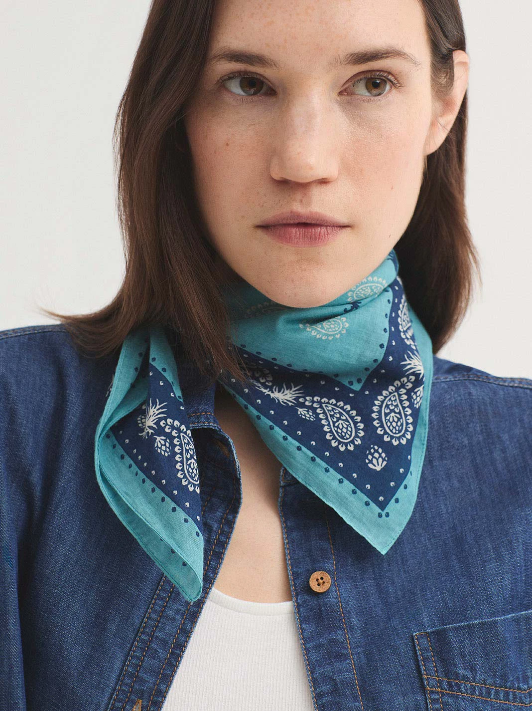 Bandana de algodón Pine Paisley
