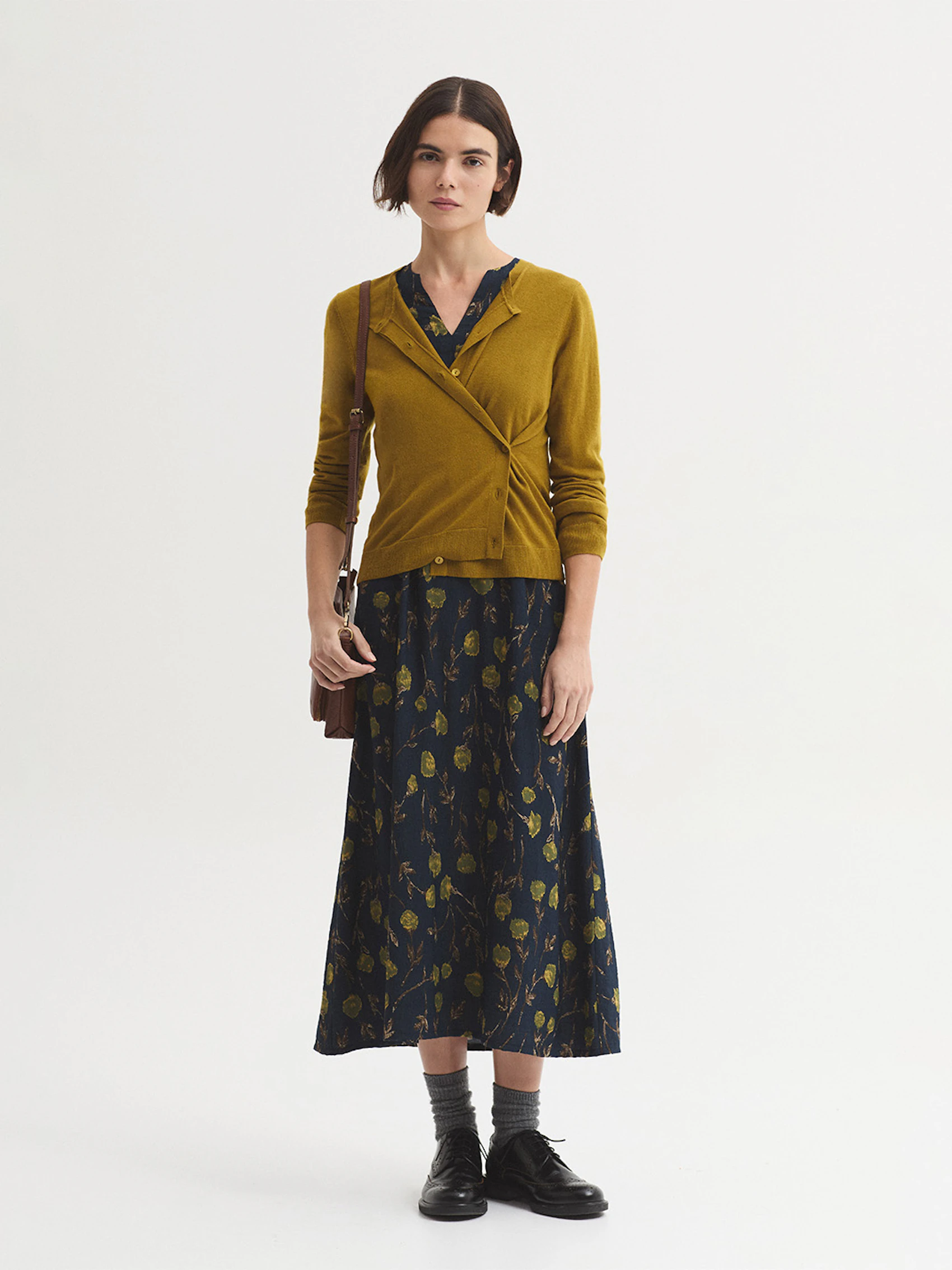 Cardigan basic incrociato
