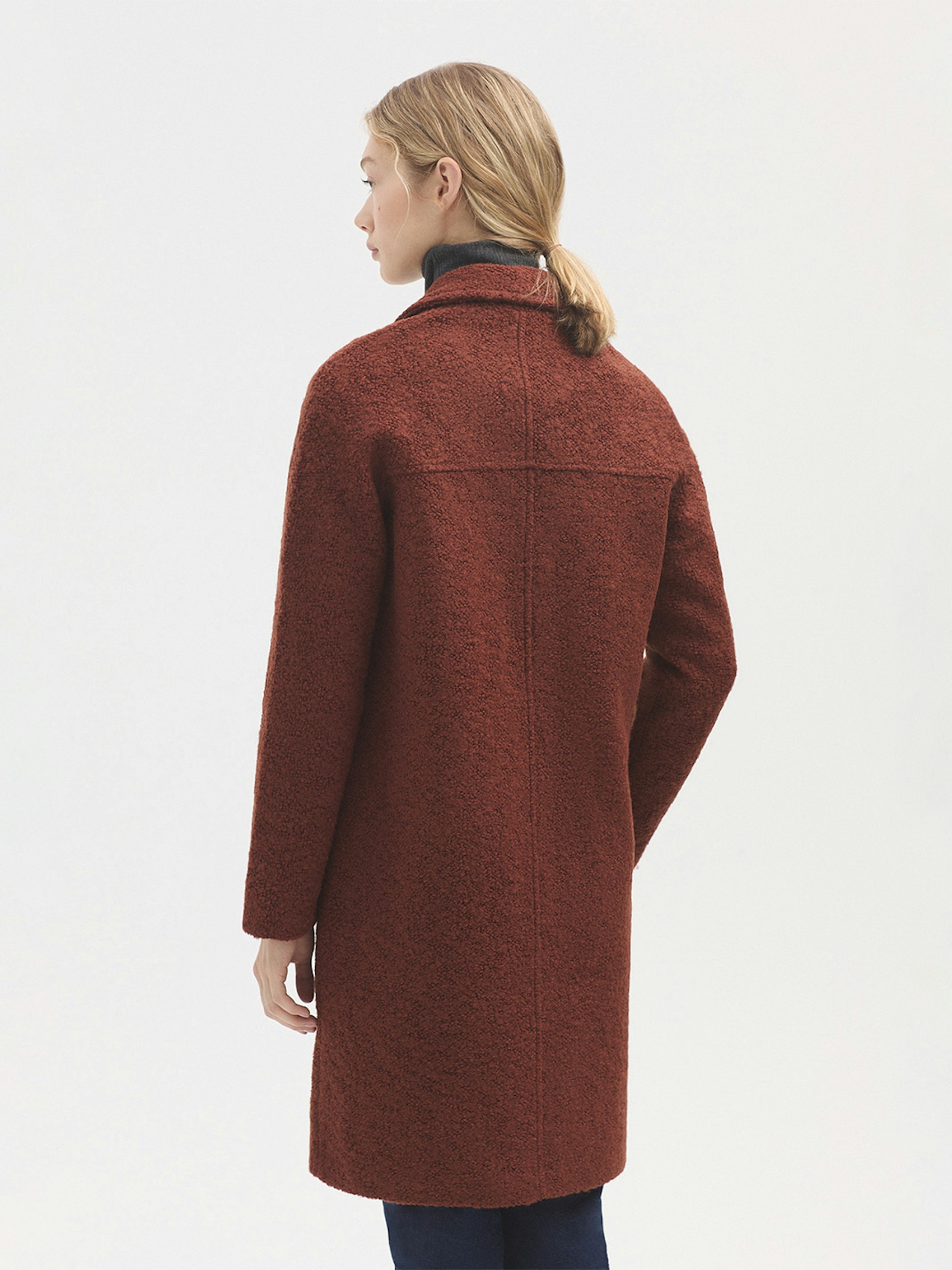 Basic boucle coat
