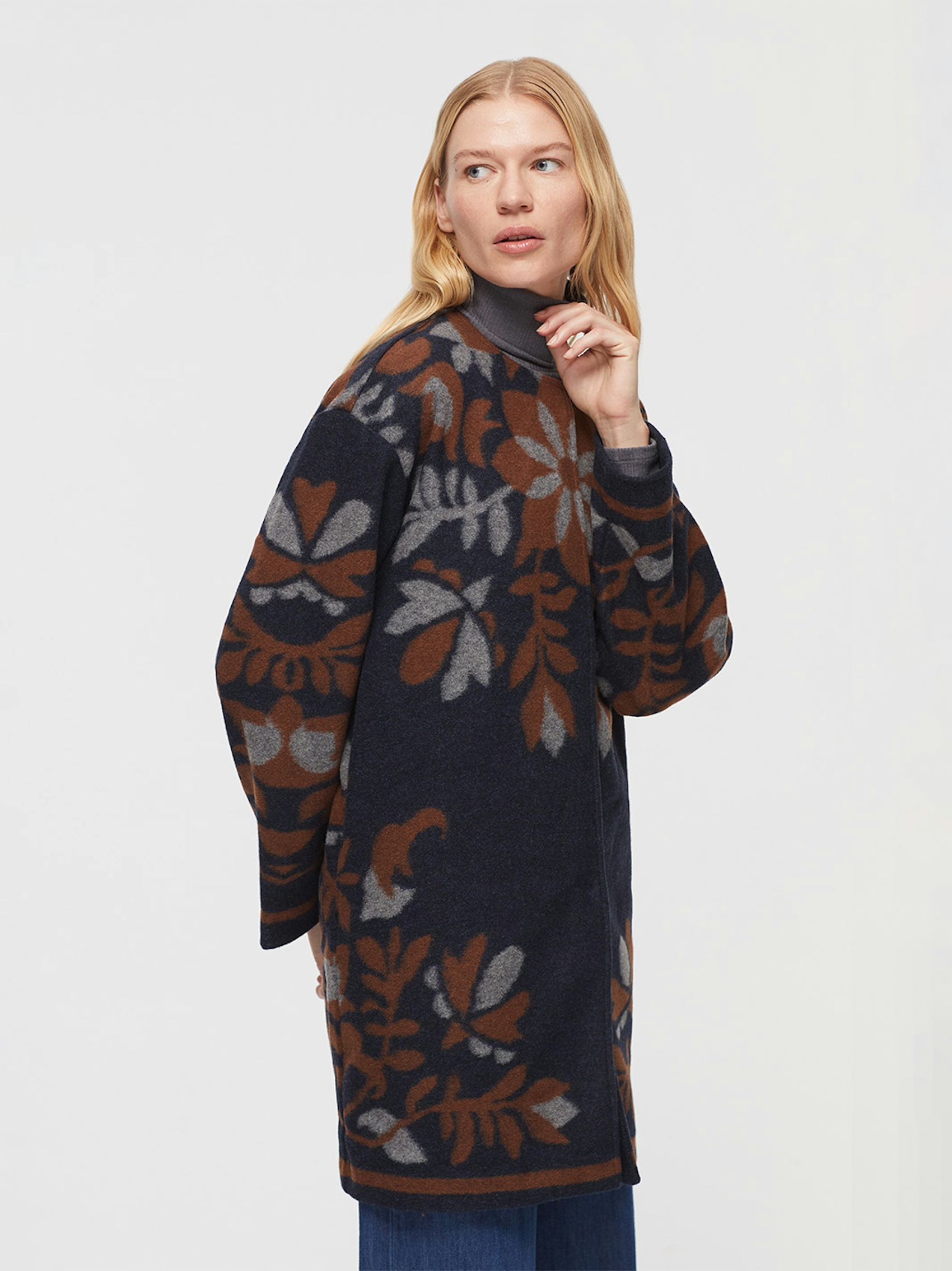 Jacquard wool coat