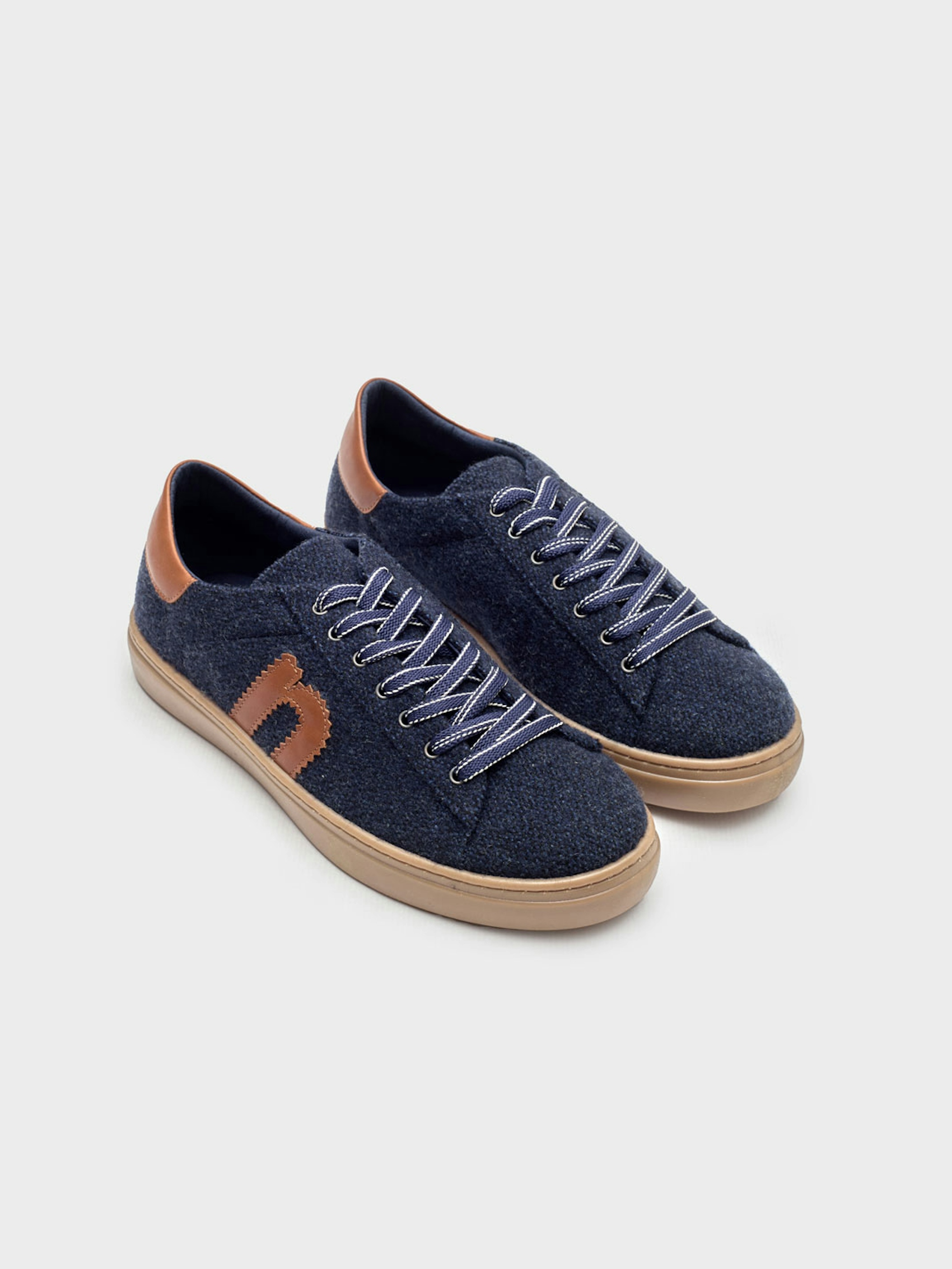 Wool trainers