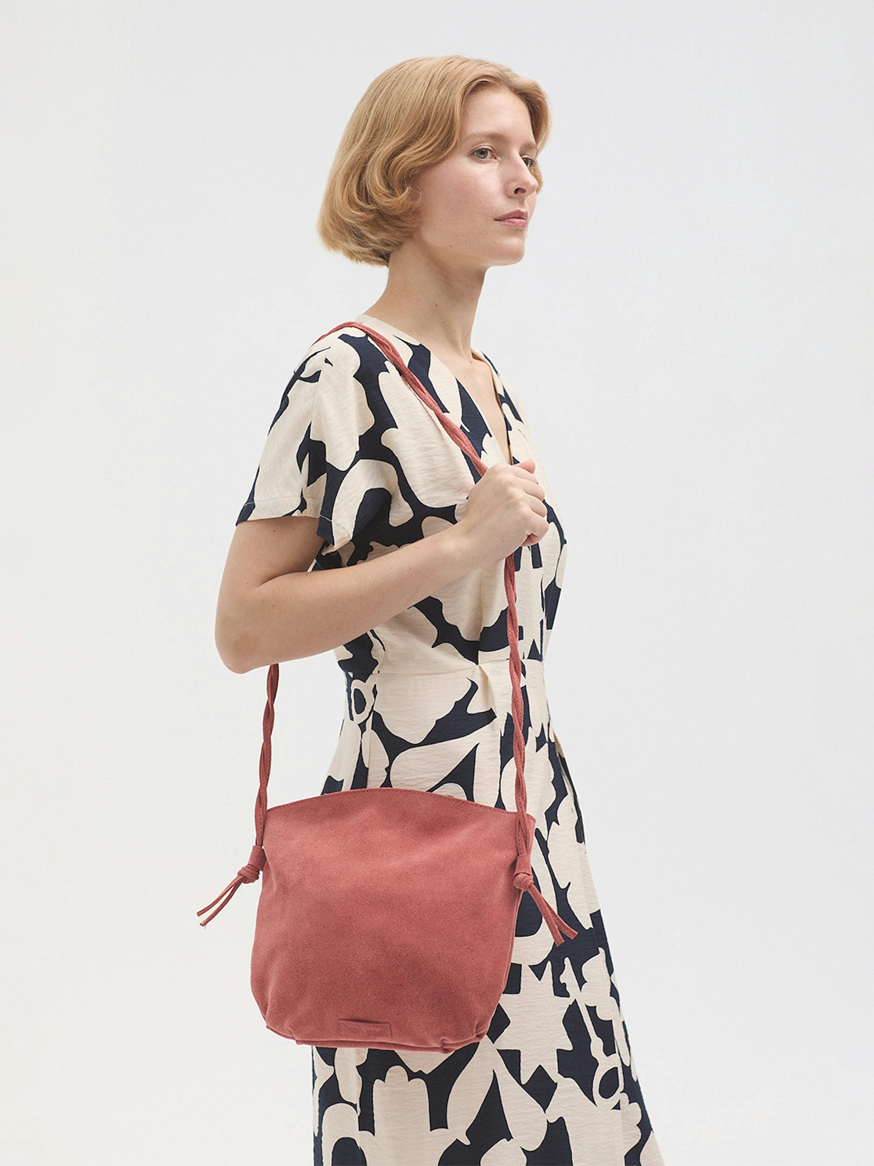 Braided strap shoulder bag