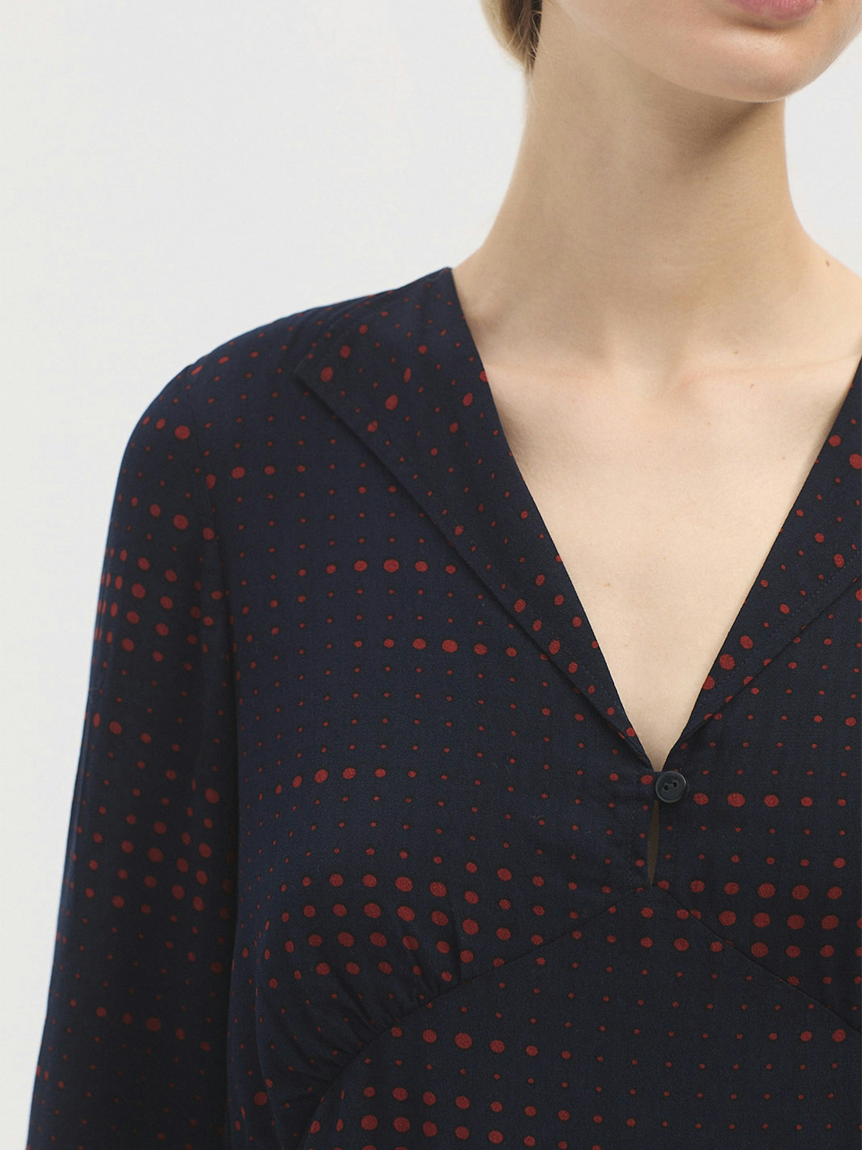 Scale Dots blouse
