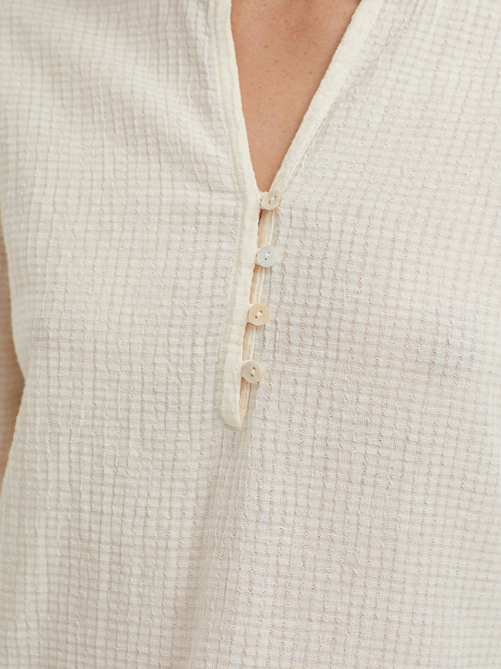 Ruffled collar cotton blouse