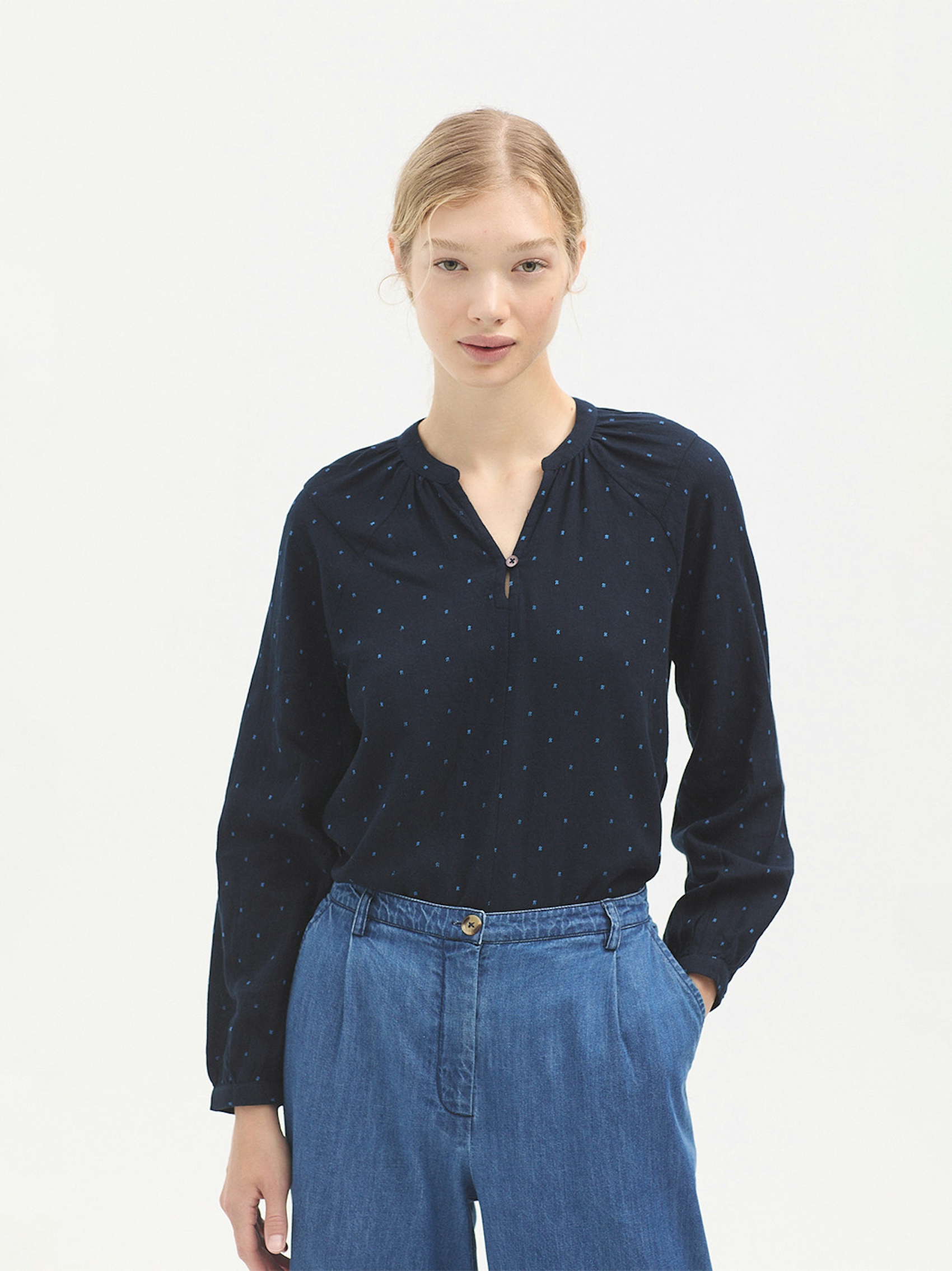 Blusa jacquard plumeti
