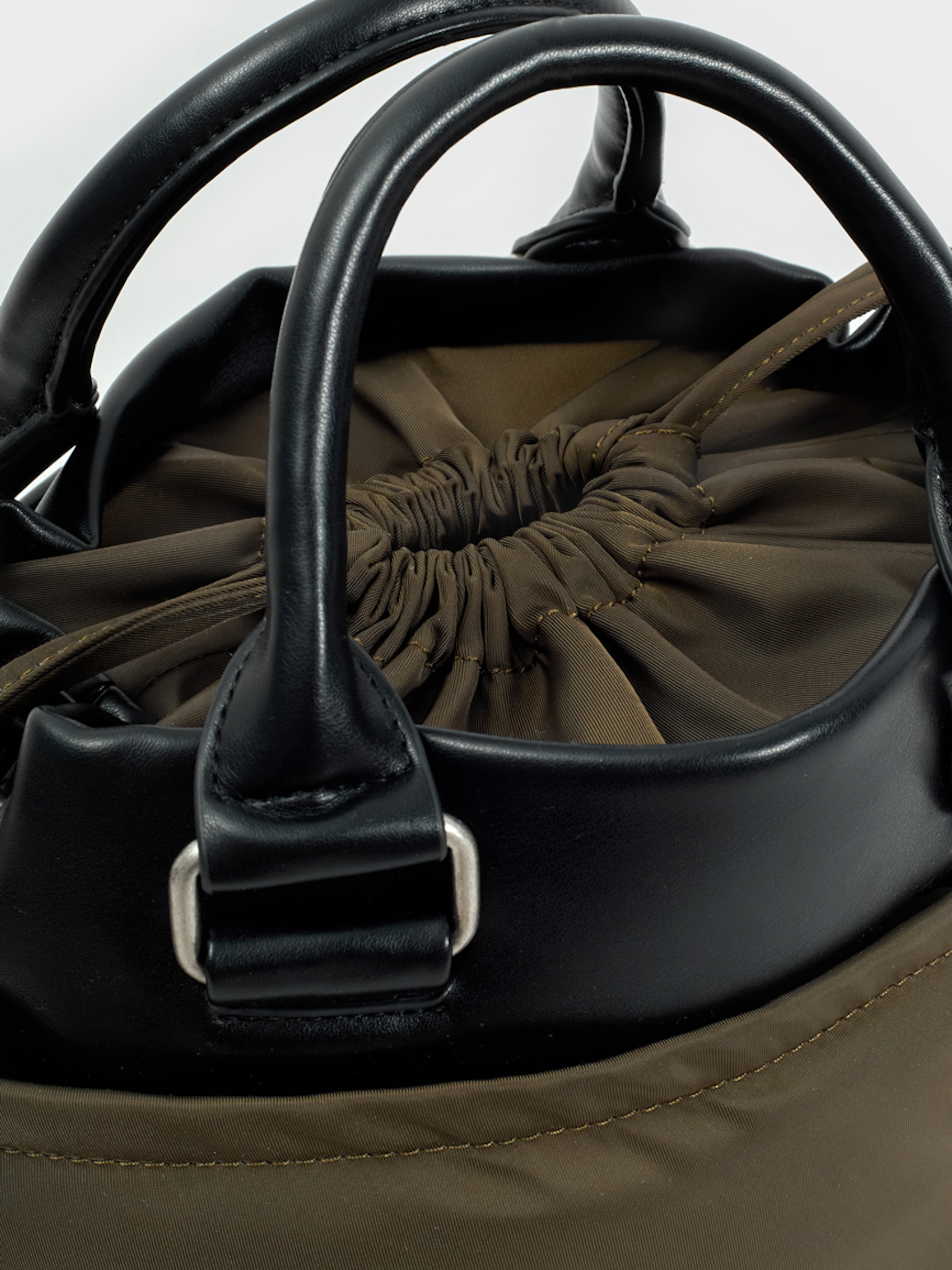 Bolso capazo acolchado 3