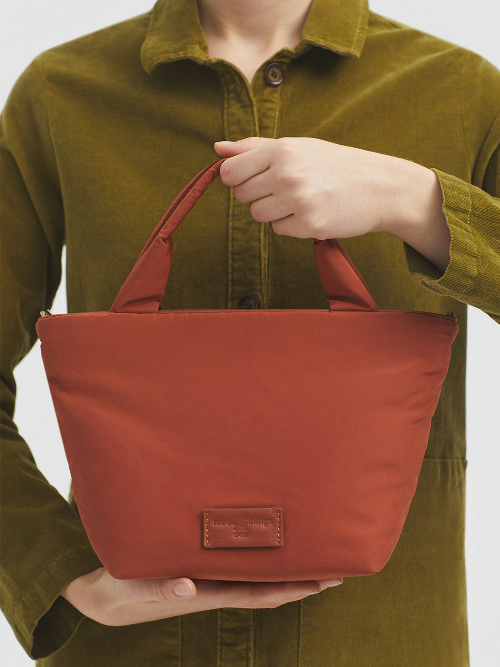 Bolso cesto acolchado