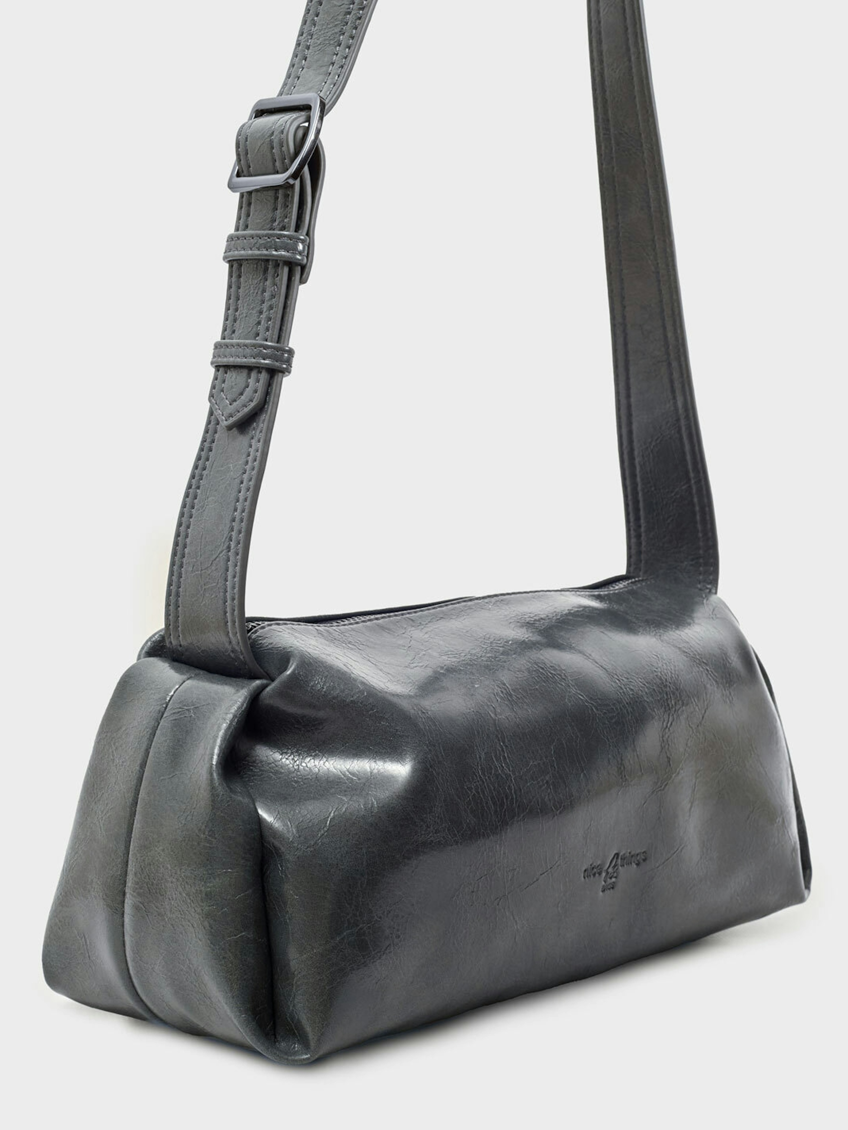 Bolso detalle lateral 1