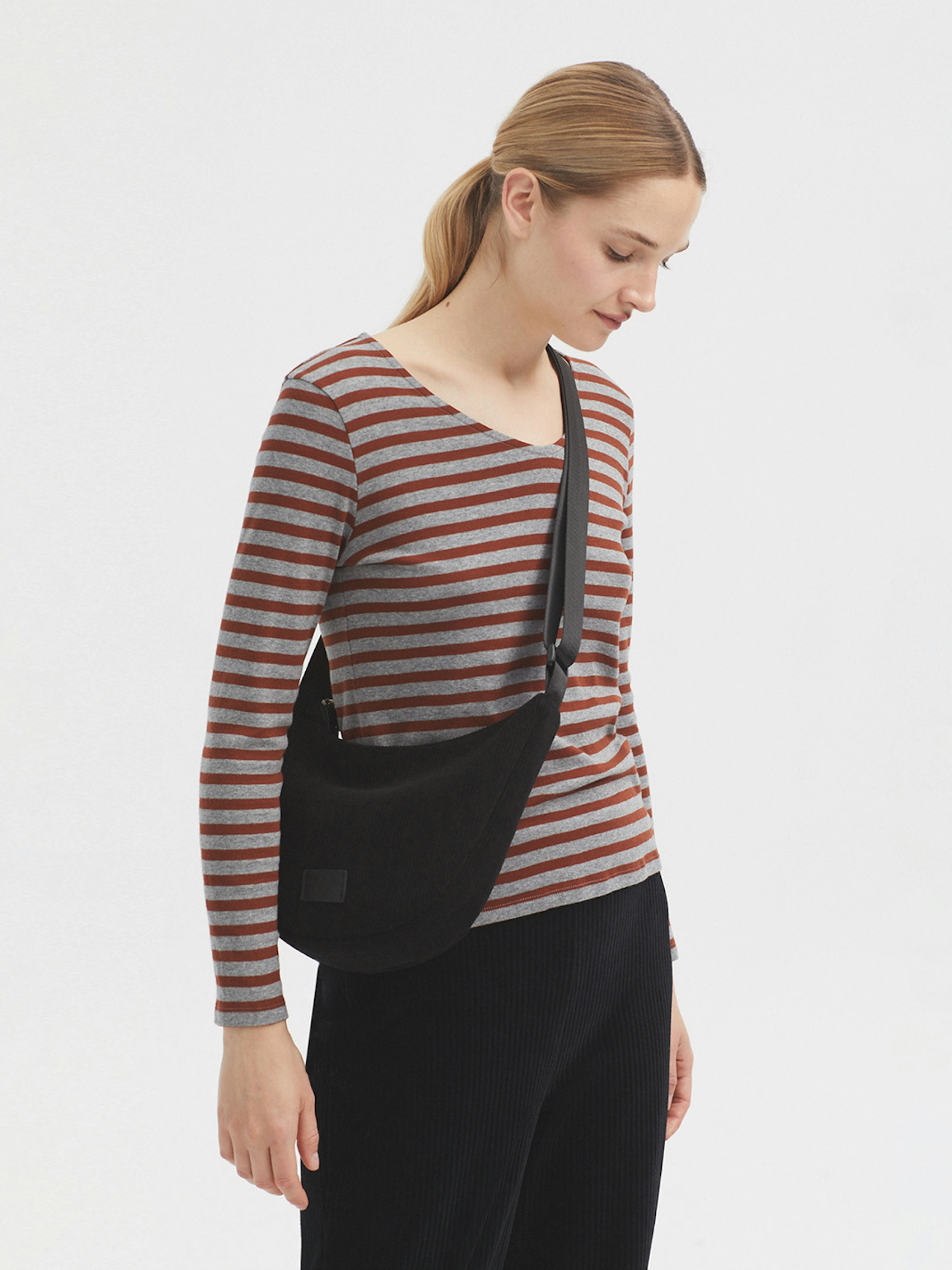Bolso riñonera de pana 1