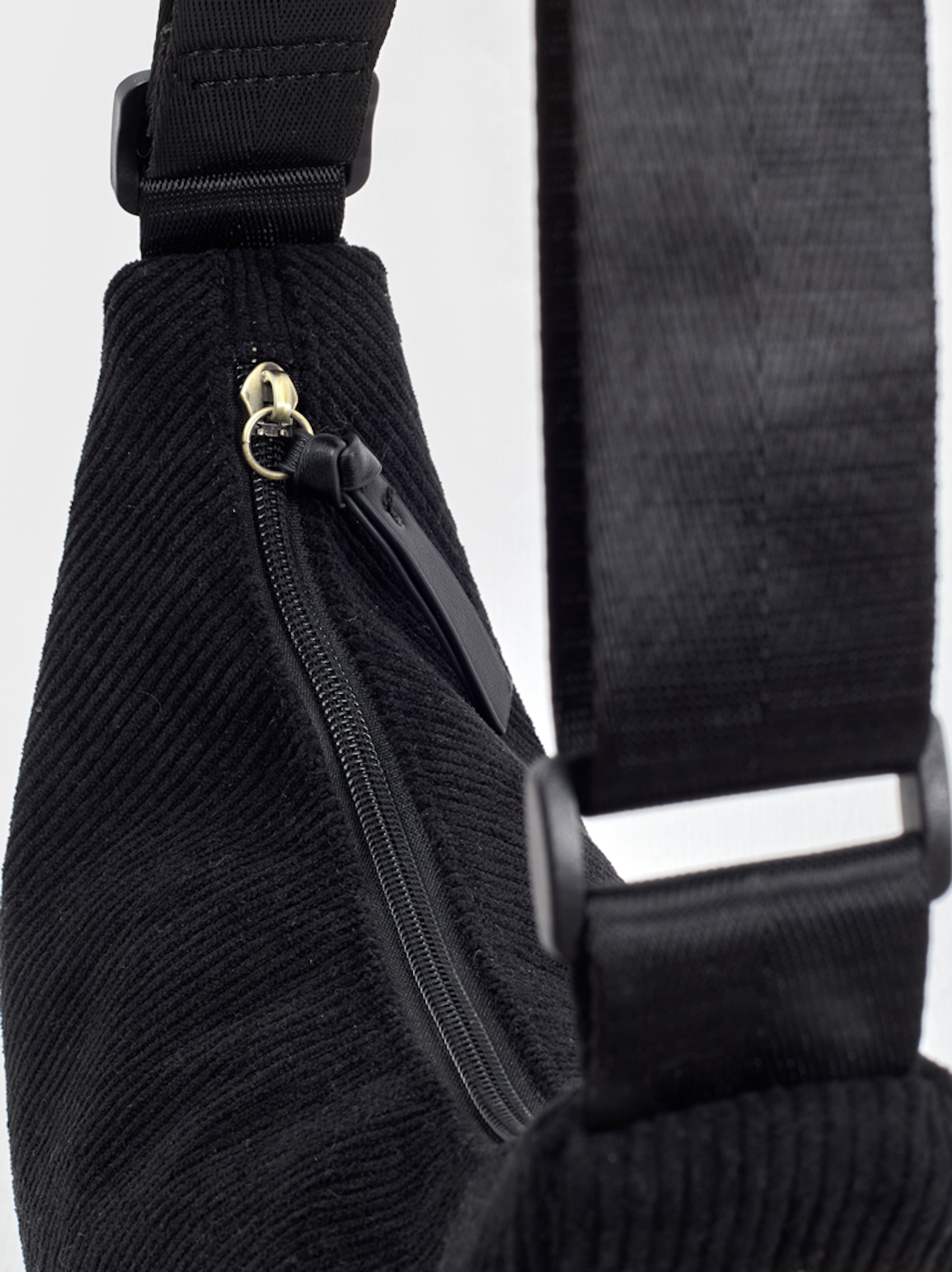 Bolso riñonera de pana 2