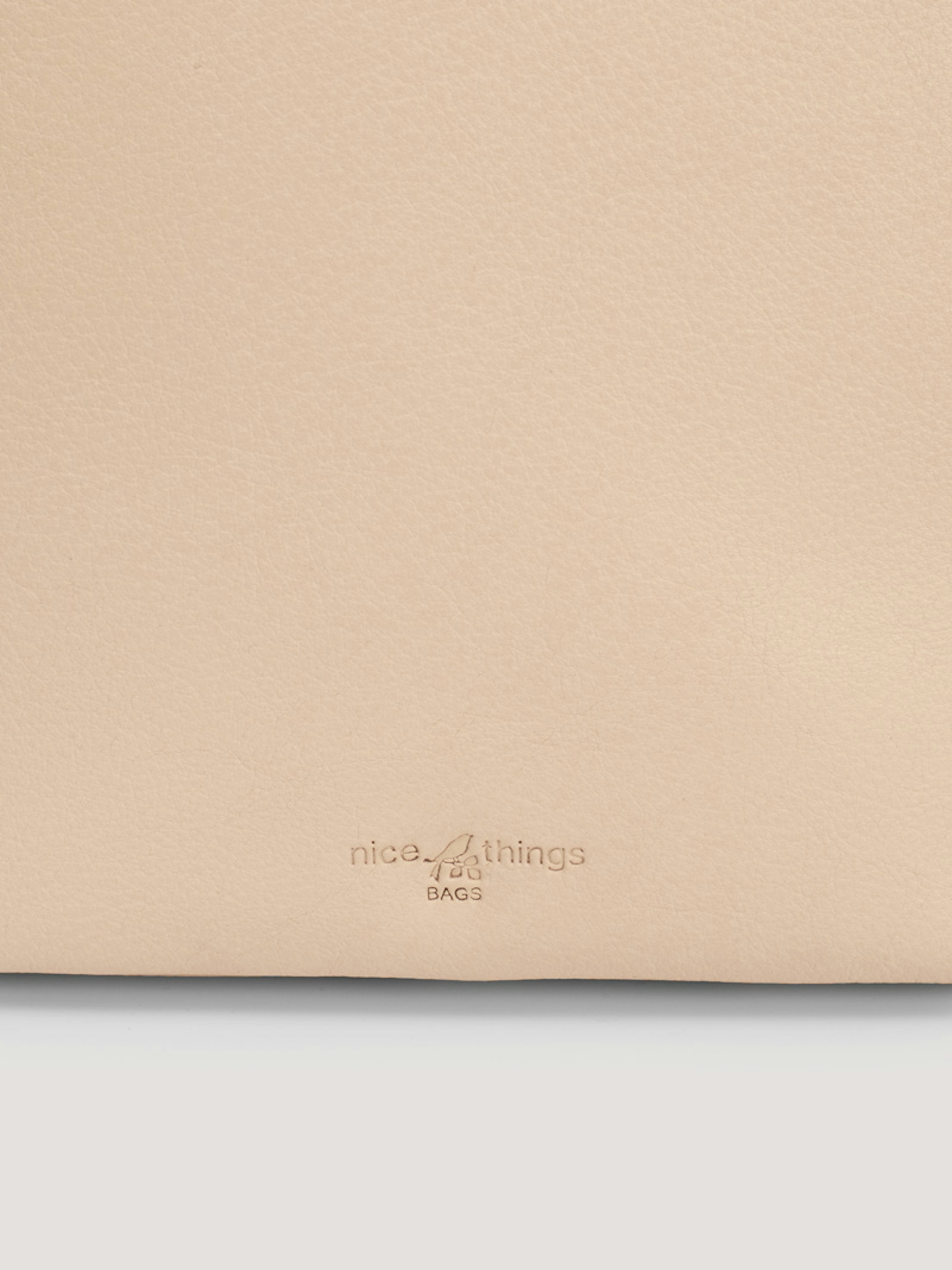 Bolso saco detalle asa
