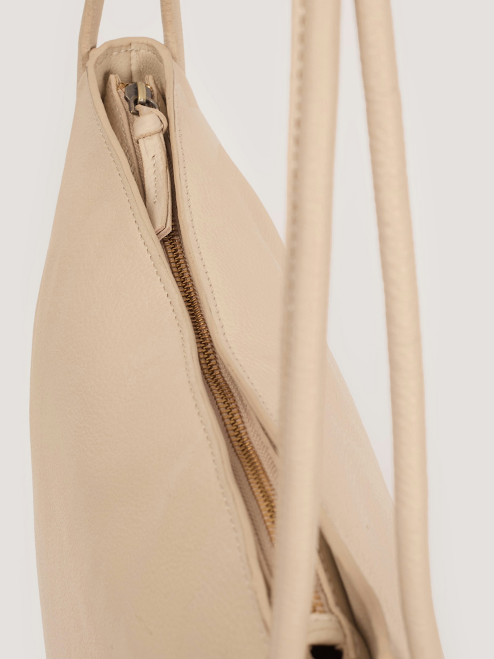 Bolso saco detalle asa