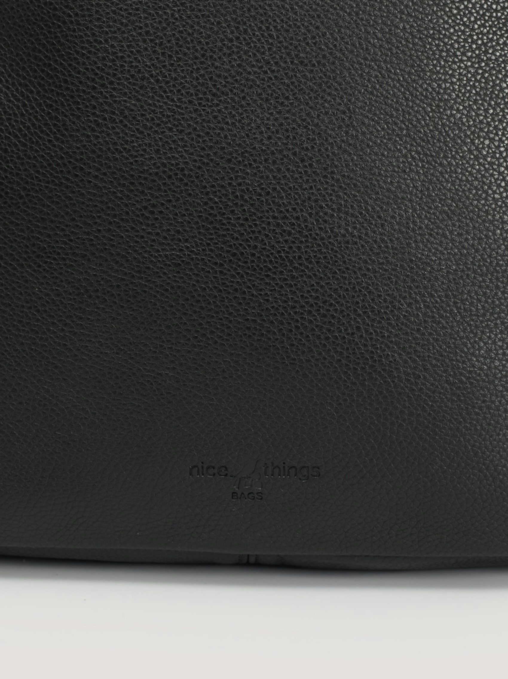 Bolso saco detalle asa
