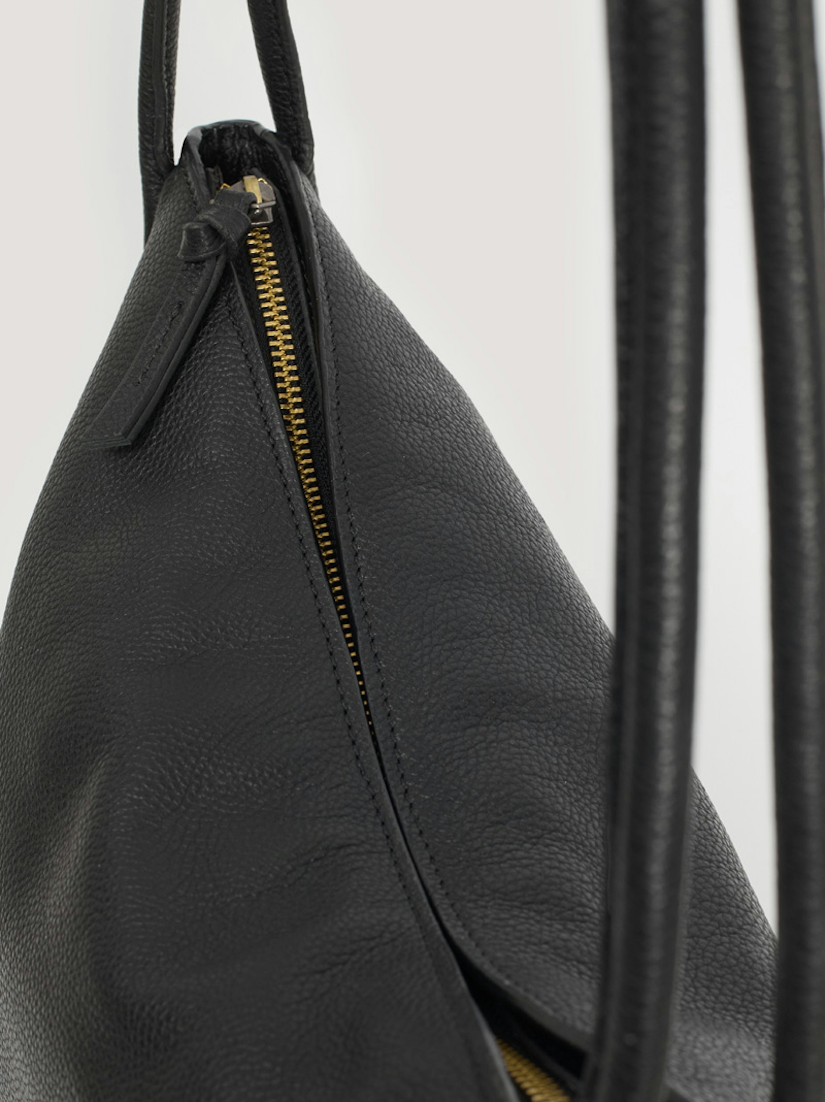 Bolso saco detalle asa