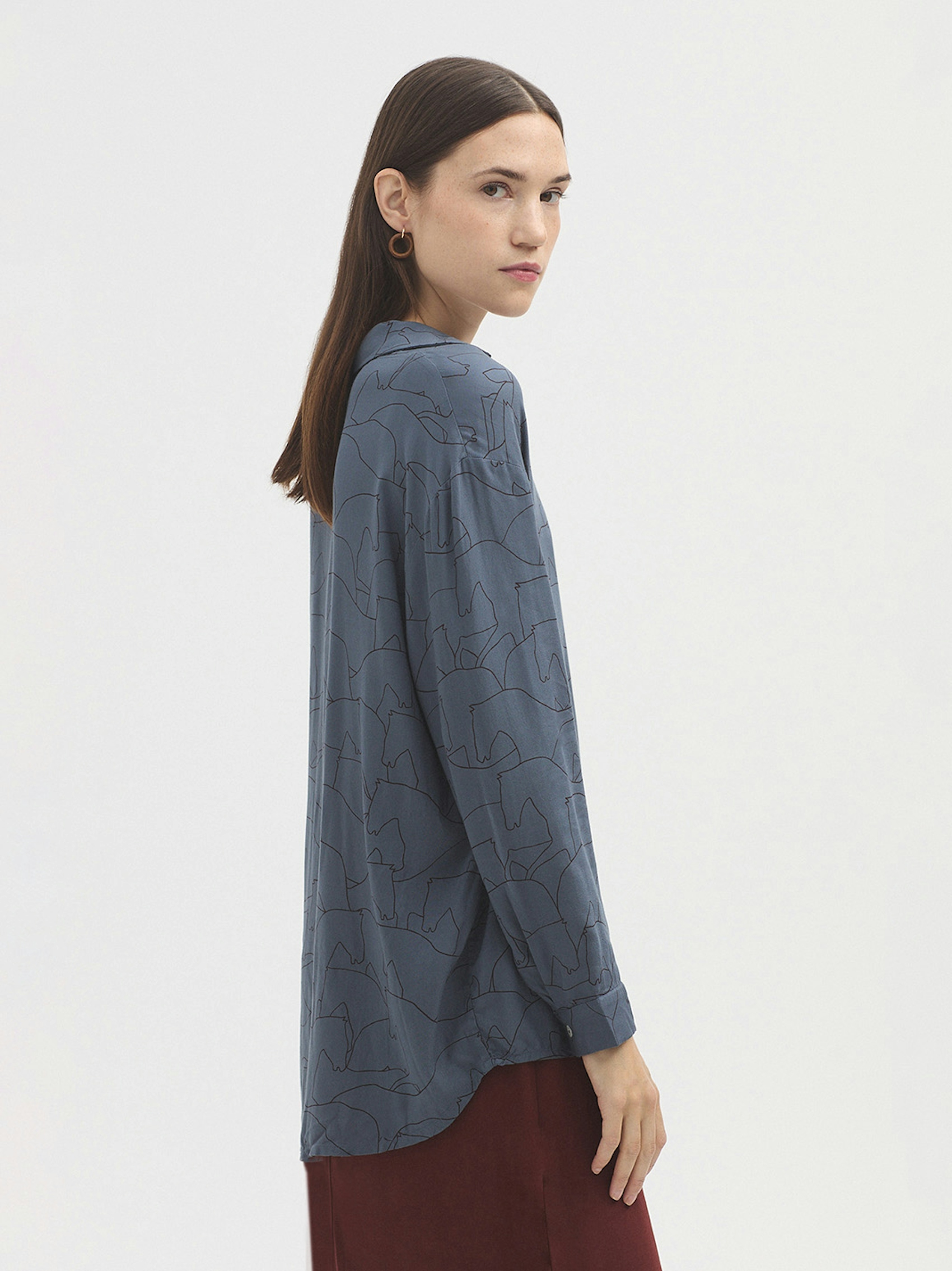 Silhouette #93 viscose shirt