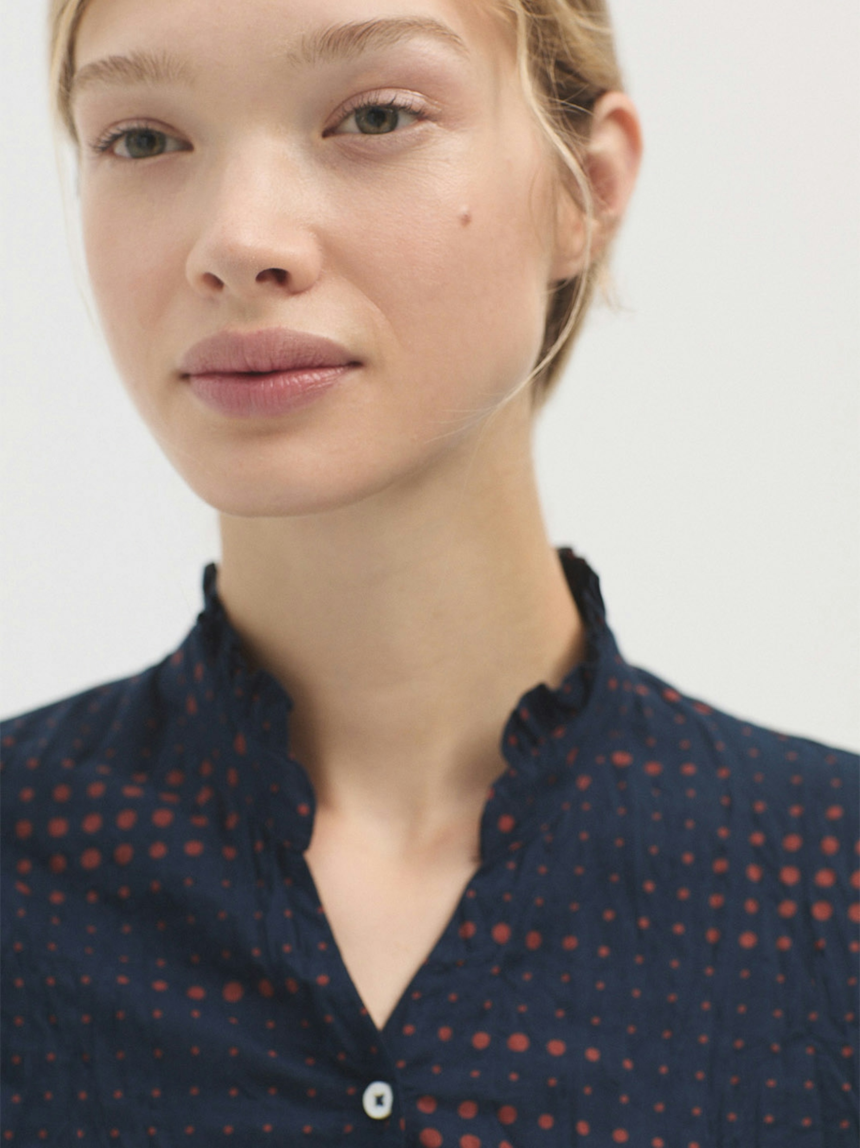 Scale Dots #98 shirt
