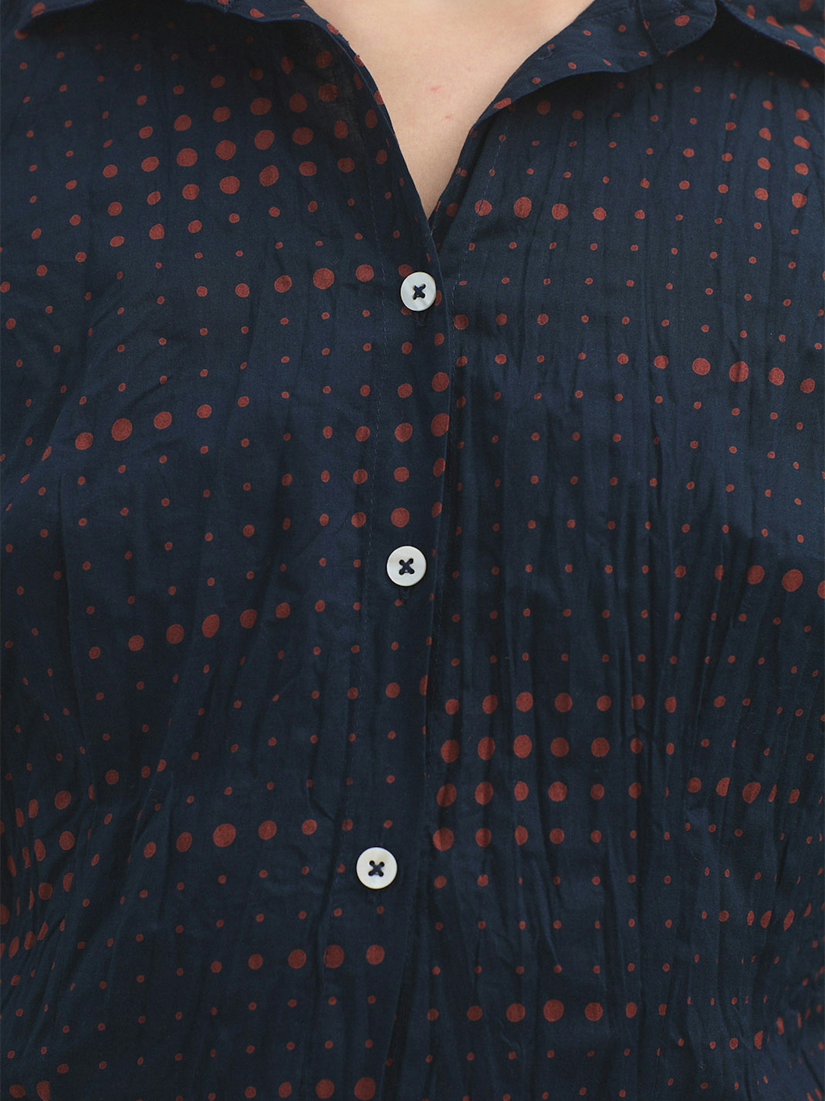 Scale Dots #99 shirt