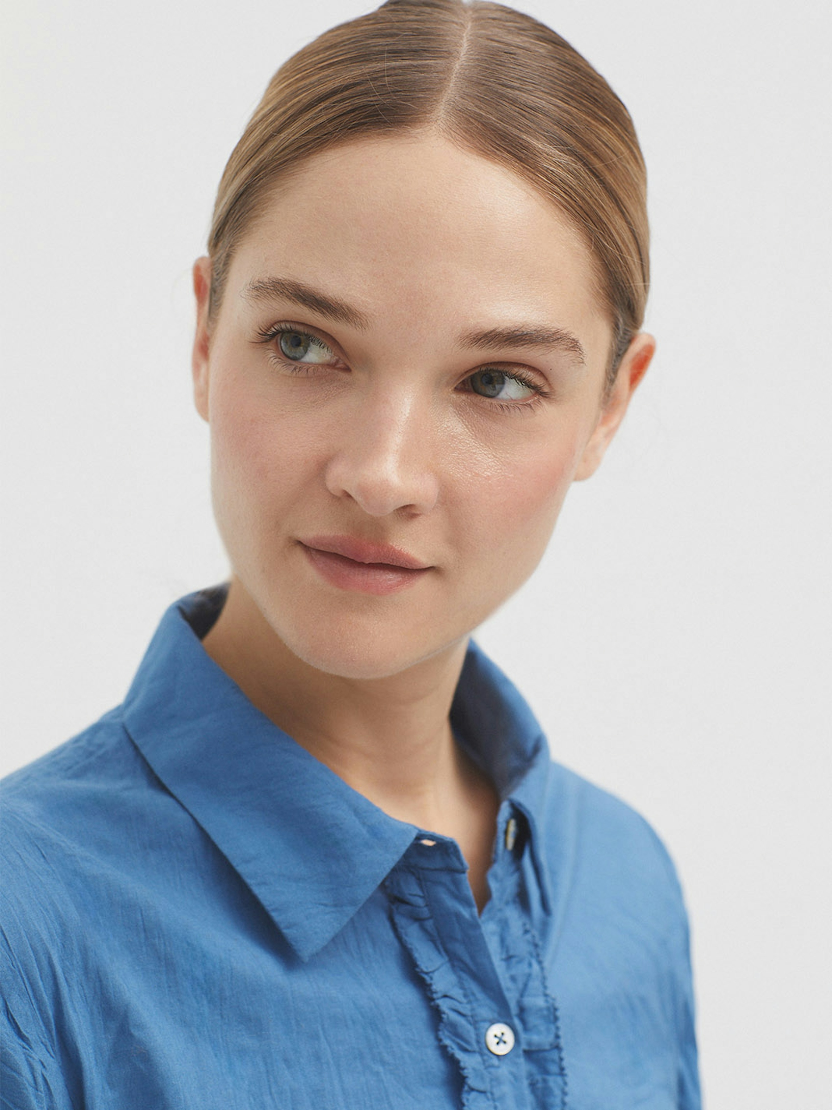 Ruffled front #99 shirt