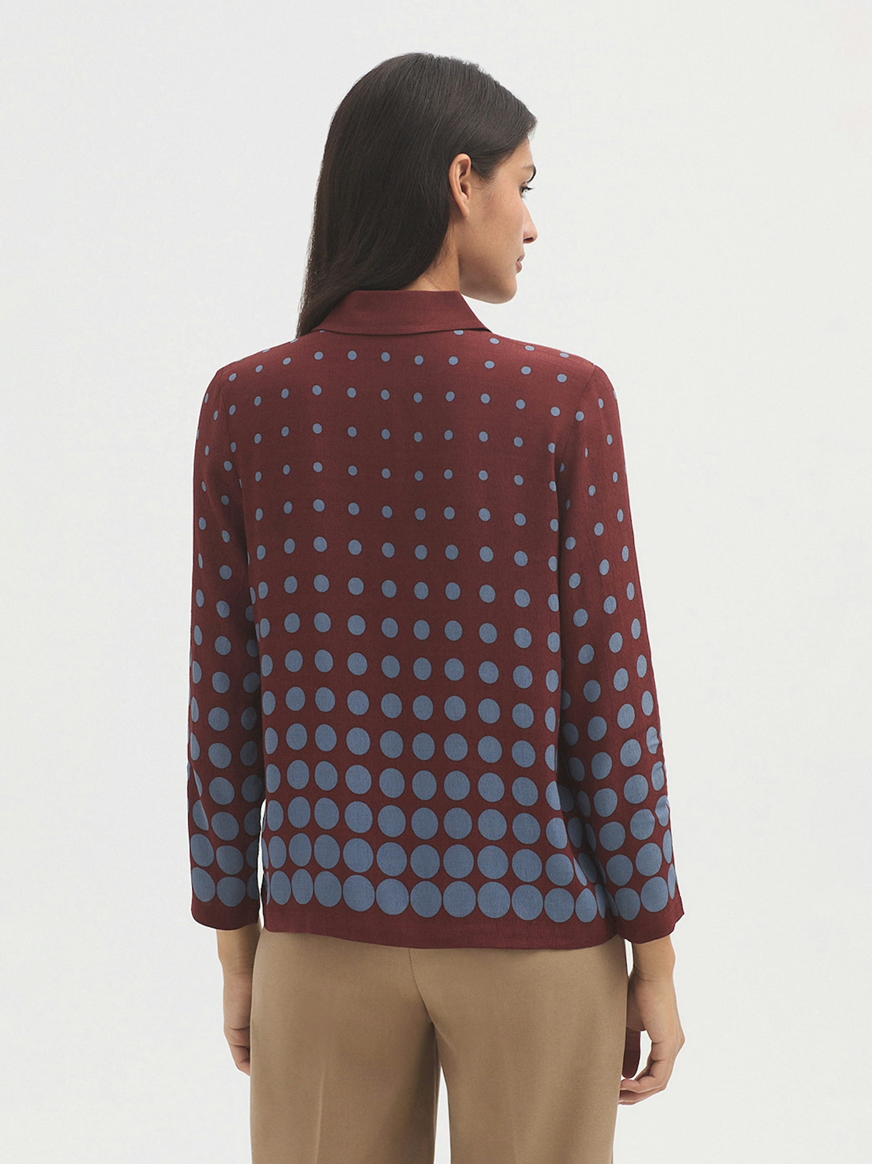 Positioned Dots shirt 4