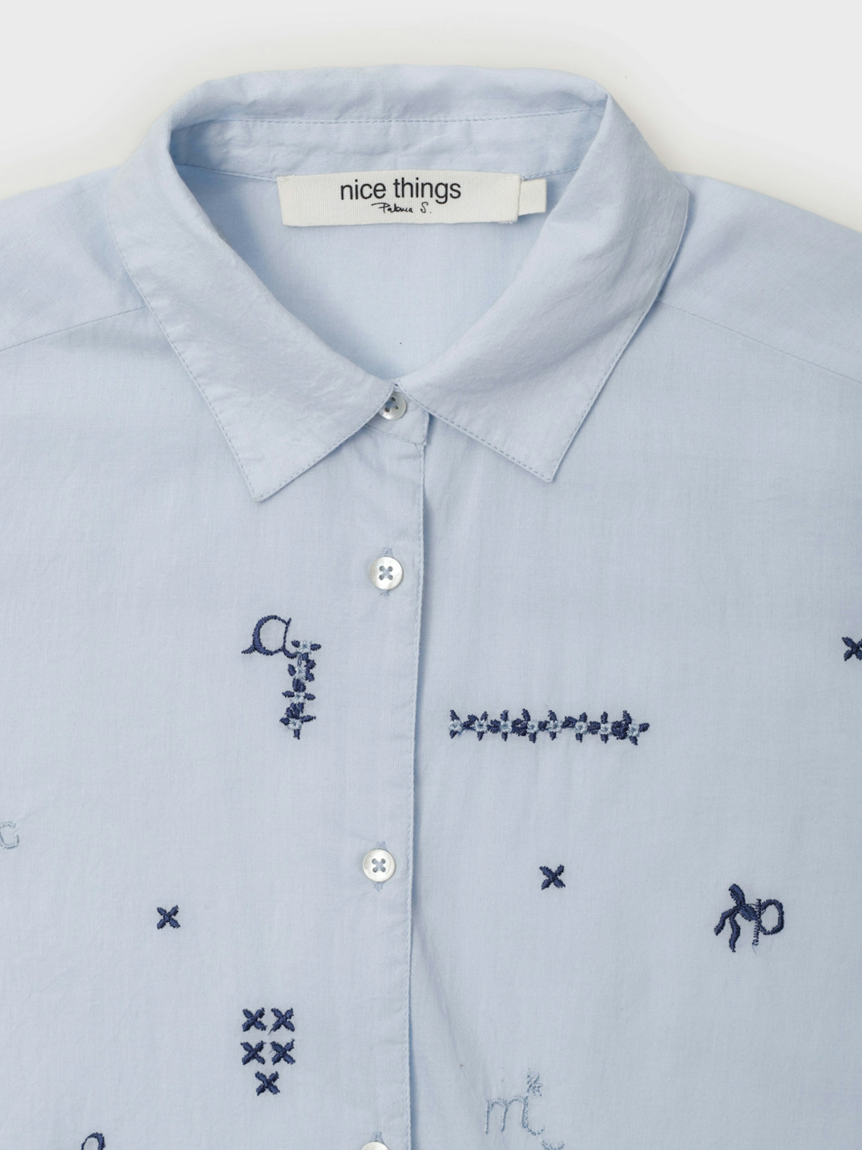 Camisa bordados letras
