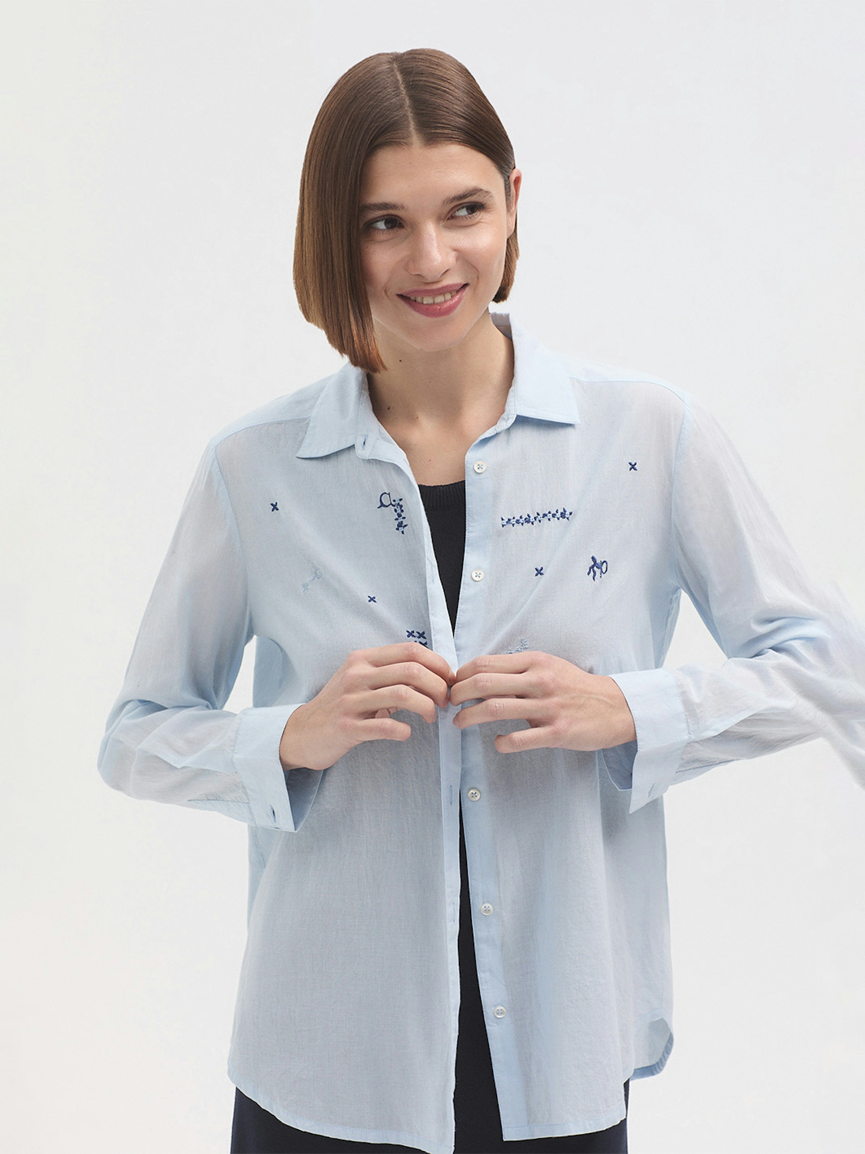Camisa bordados letras