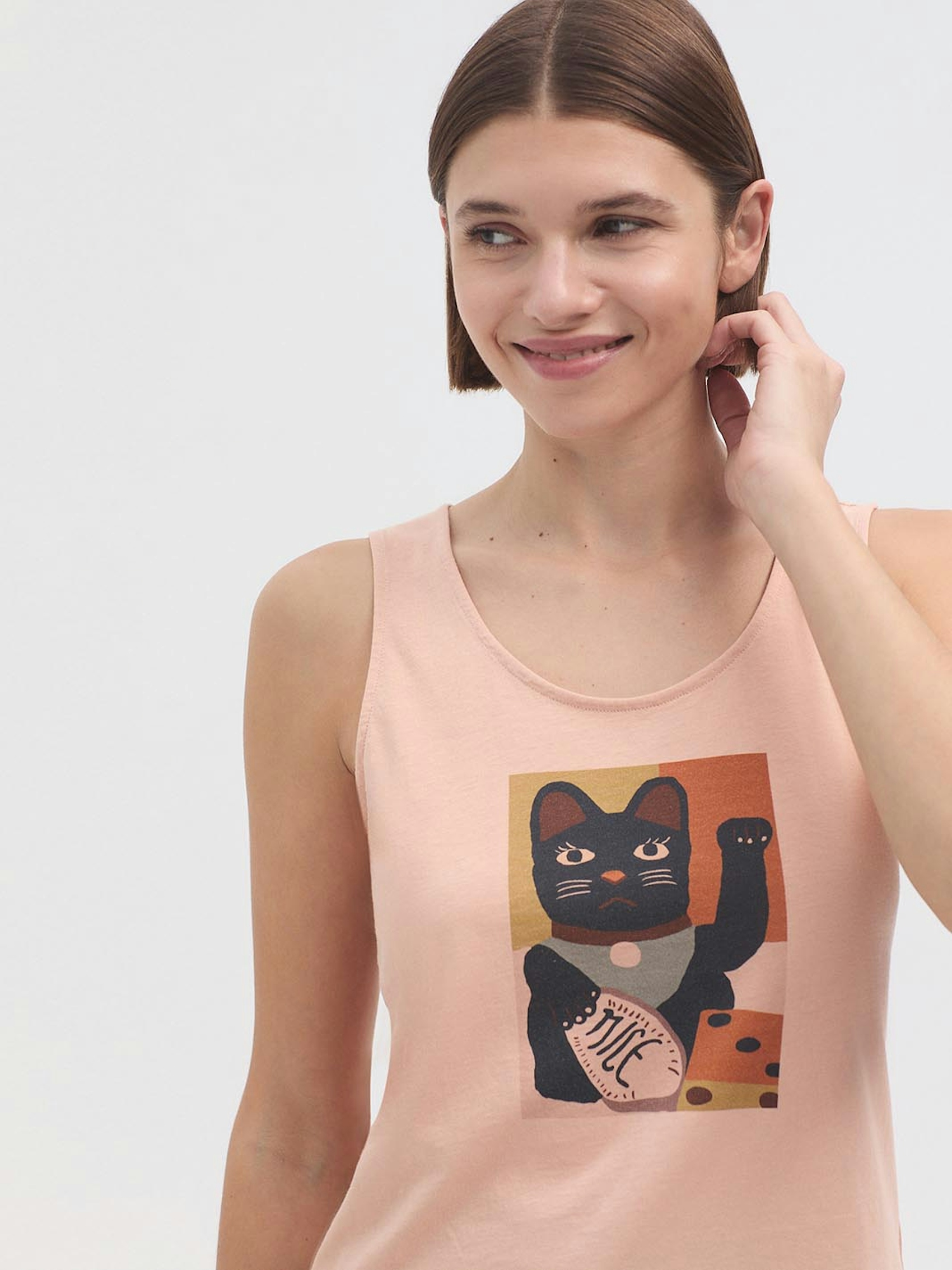 Good Luck Cat tank top