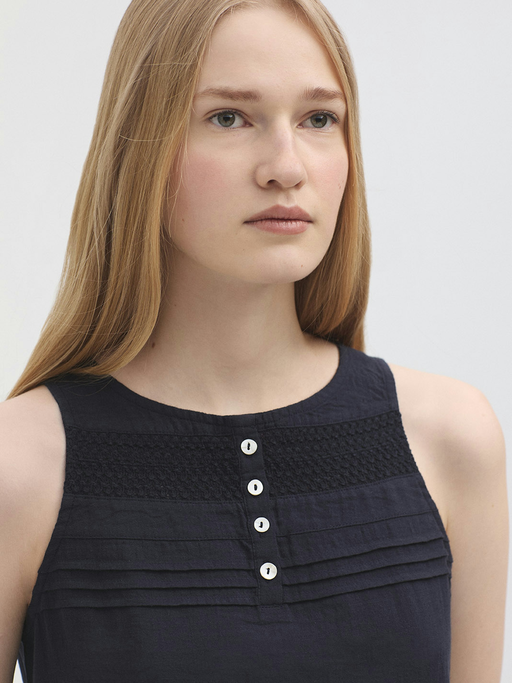 Lace cotton top