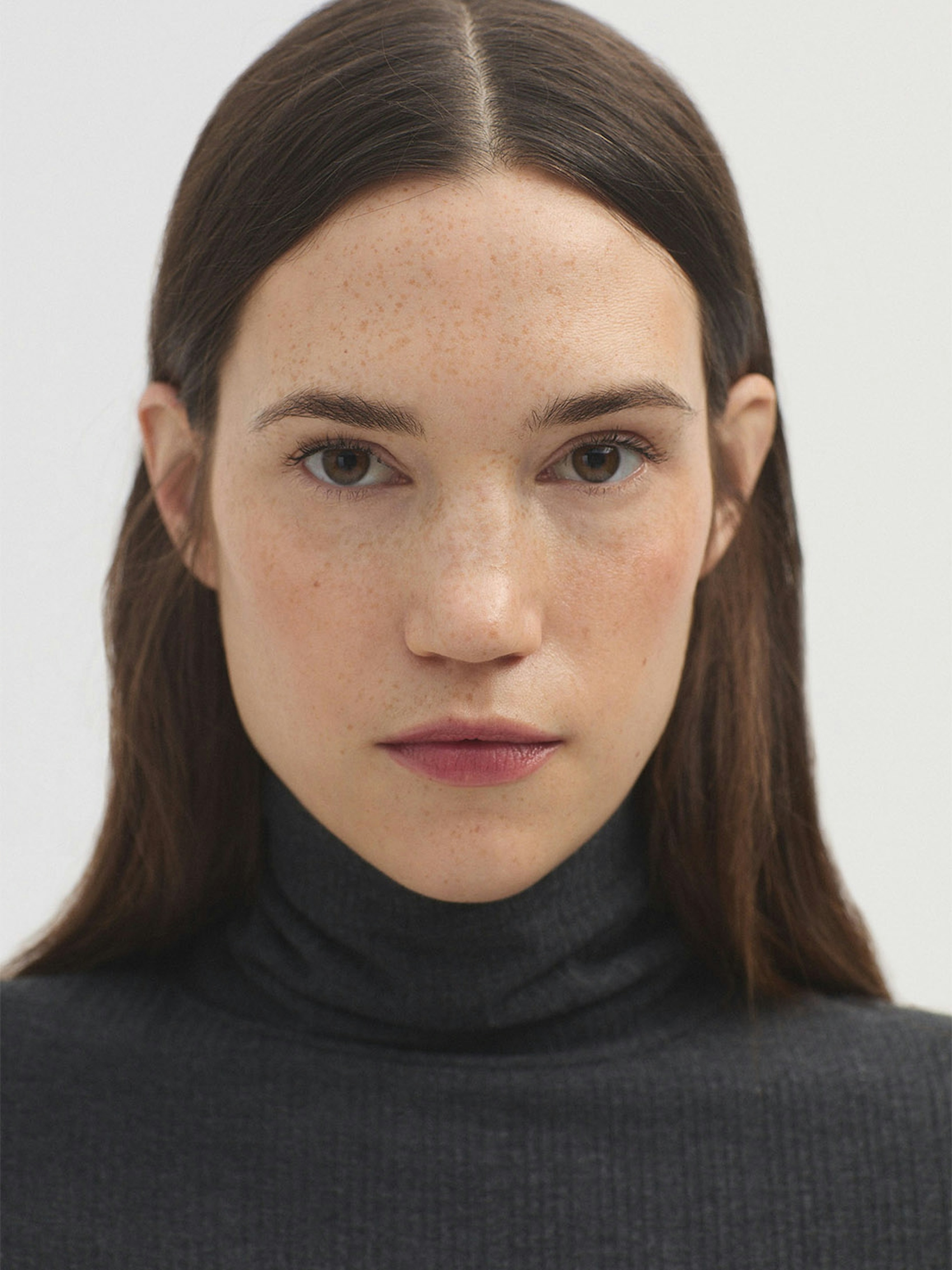 Ribbed roll neck top