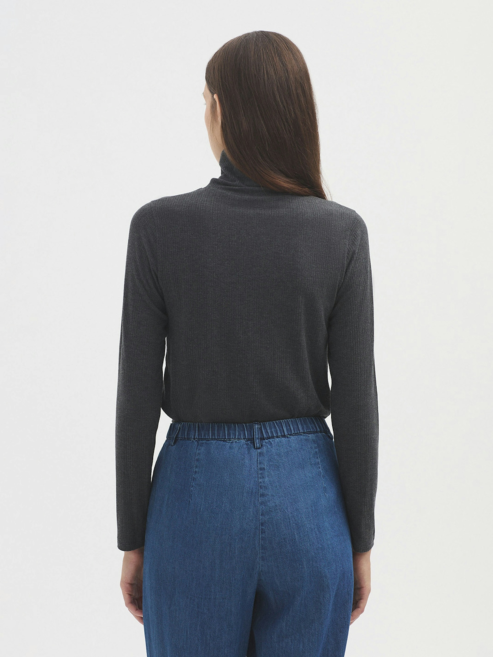 Ribbed roll neck top