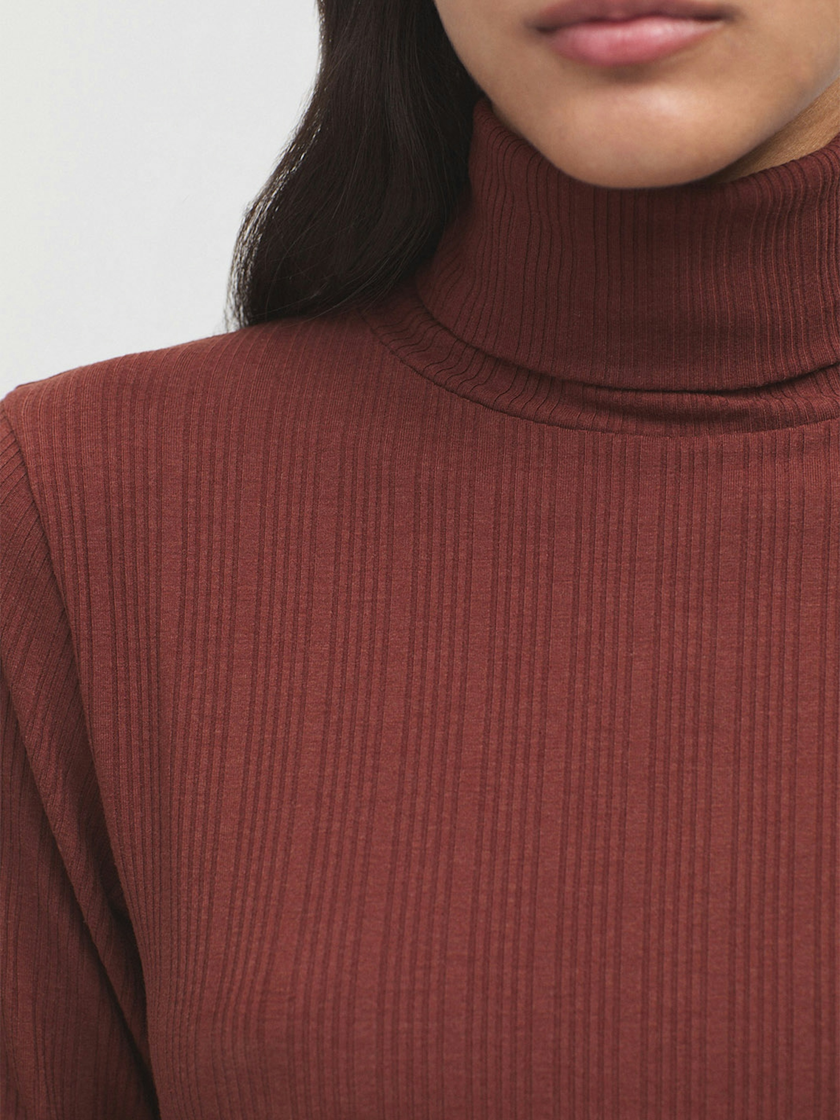 Ribbed roll neck top