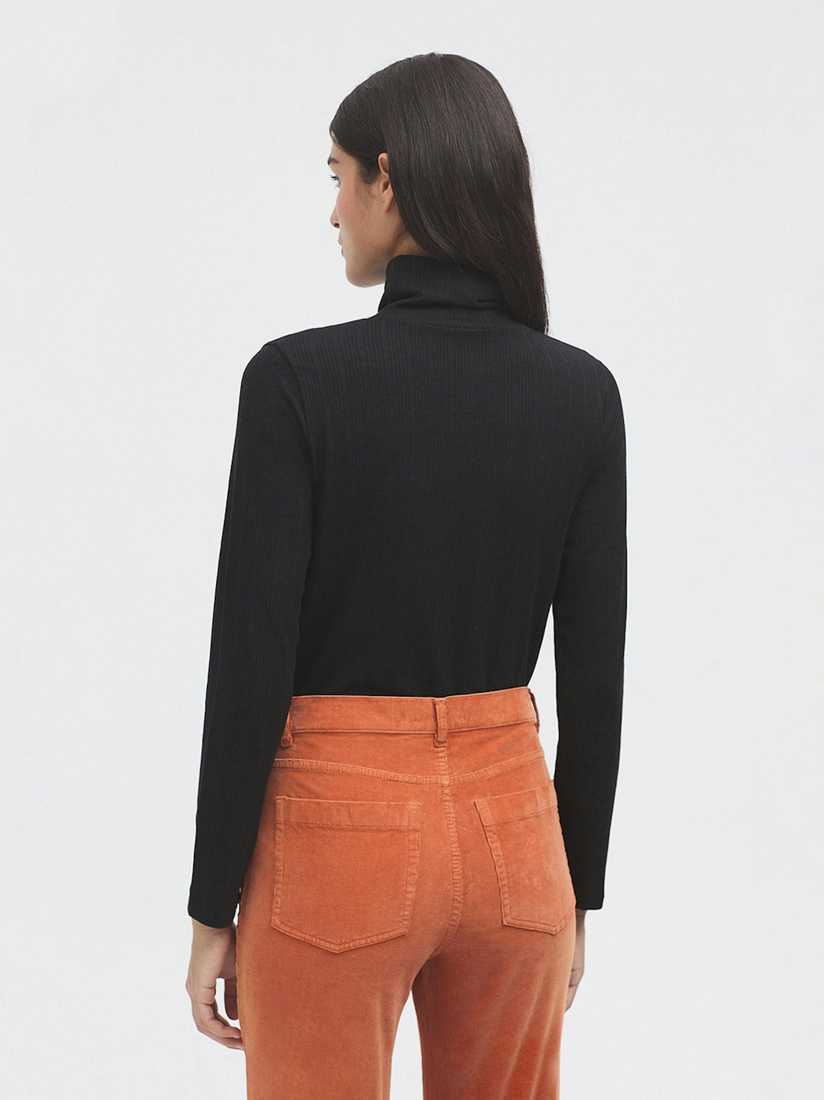 Ribbed roll neck top