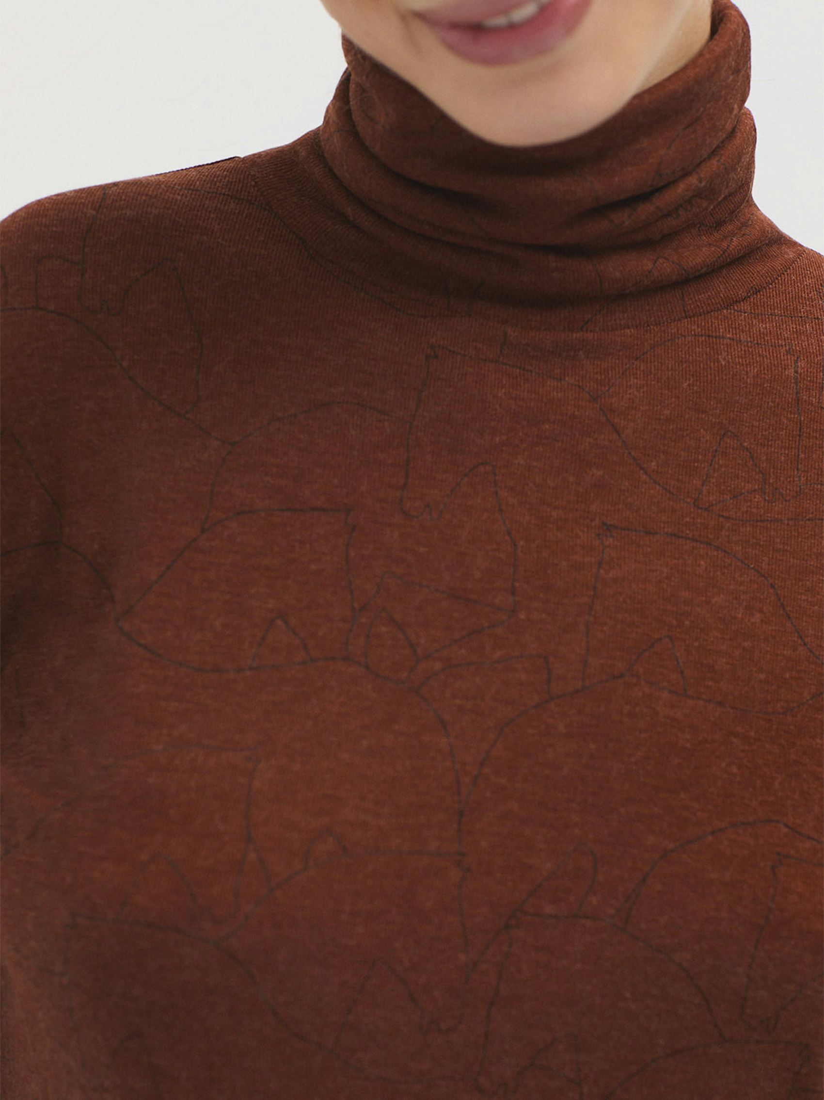 Silhouette mock neck top