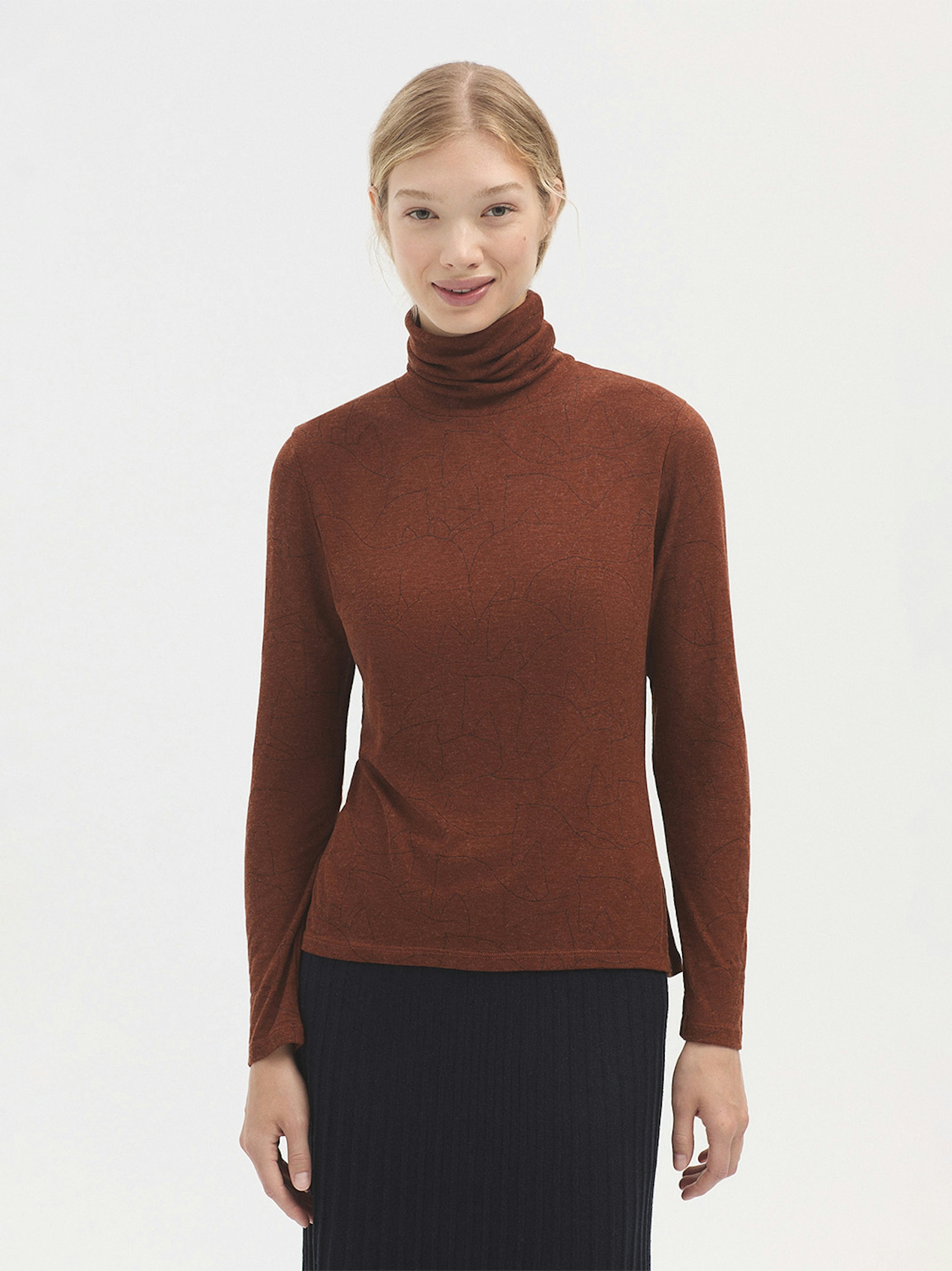 Silhouette mock neck top