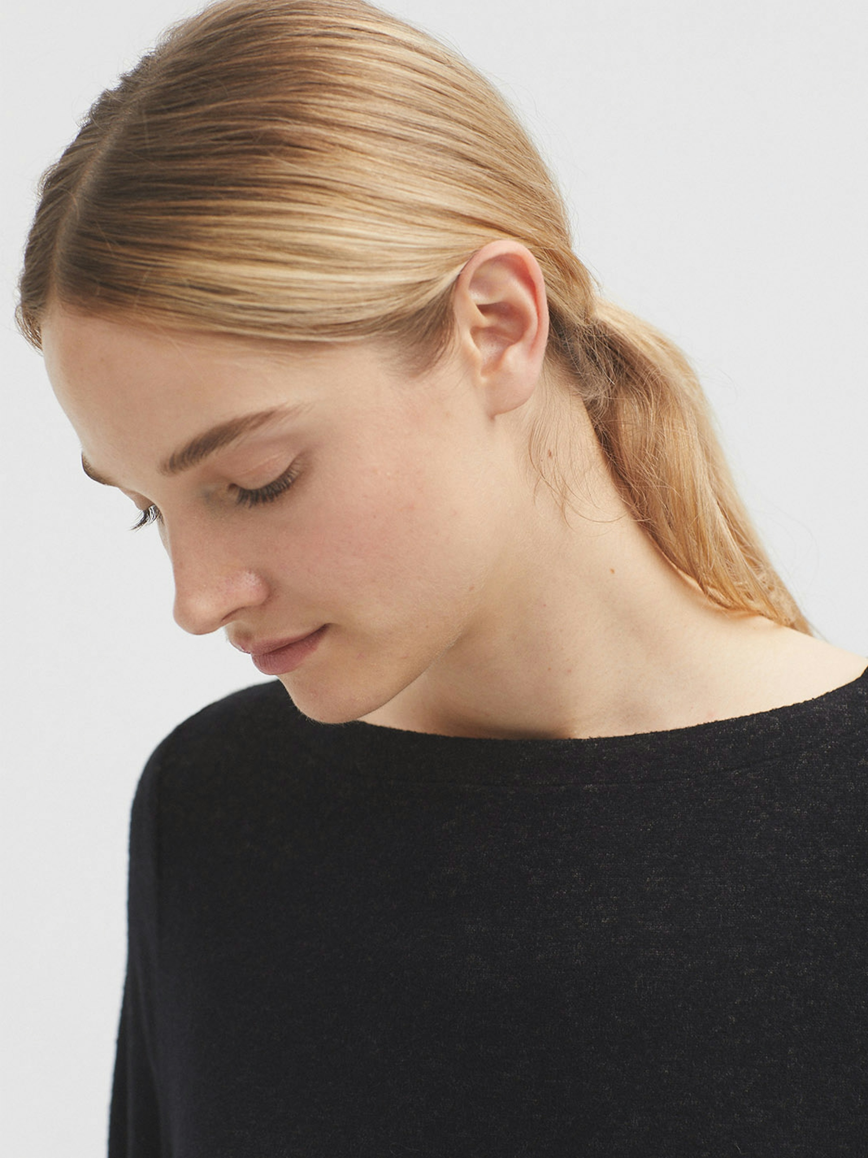 Boat neck jumper