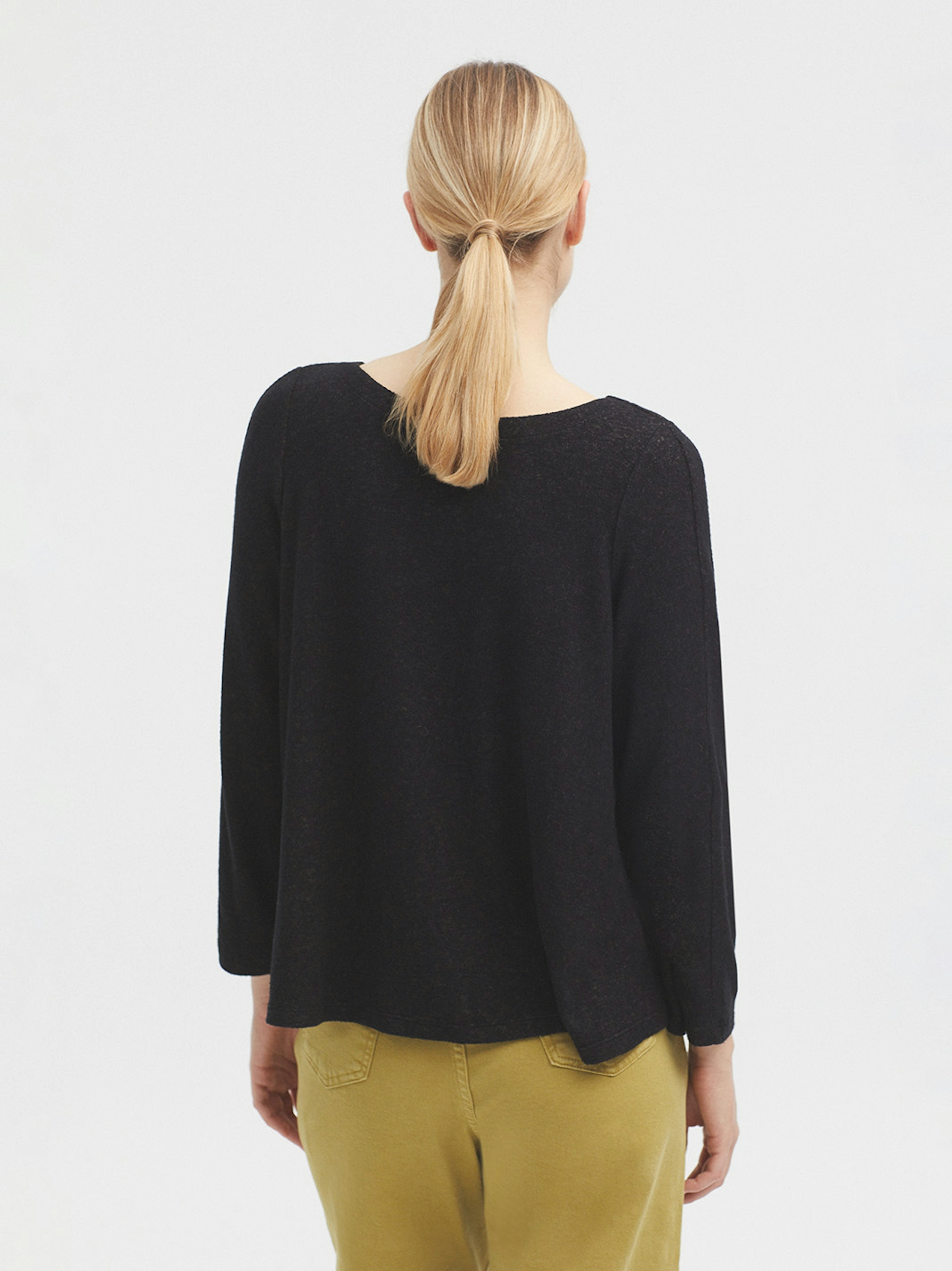 Boat neck jumper