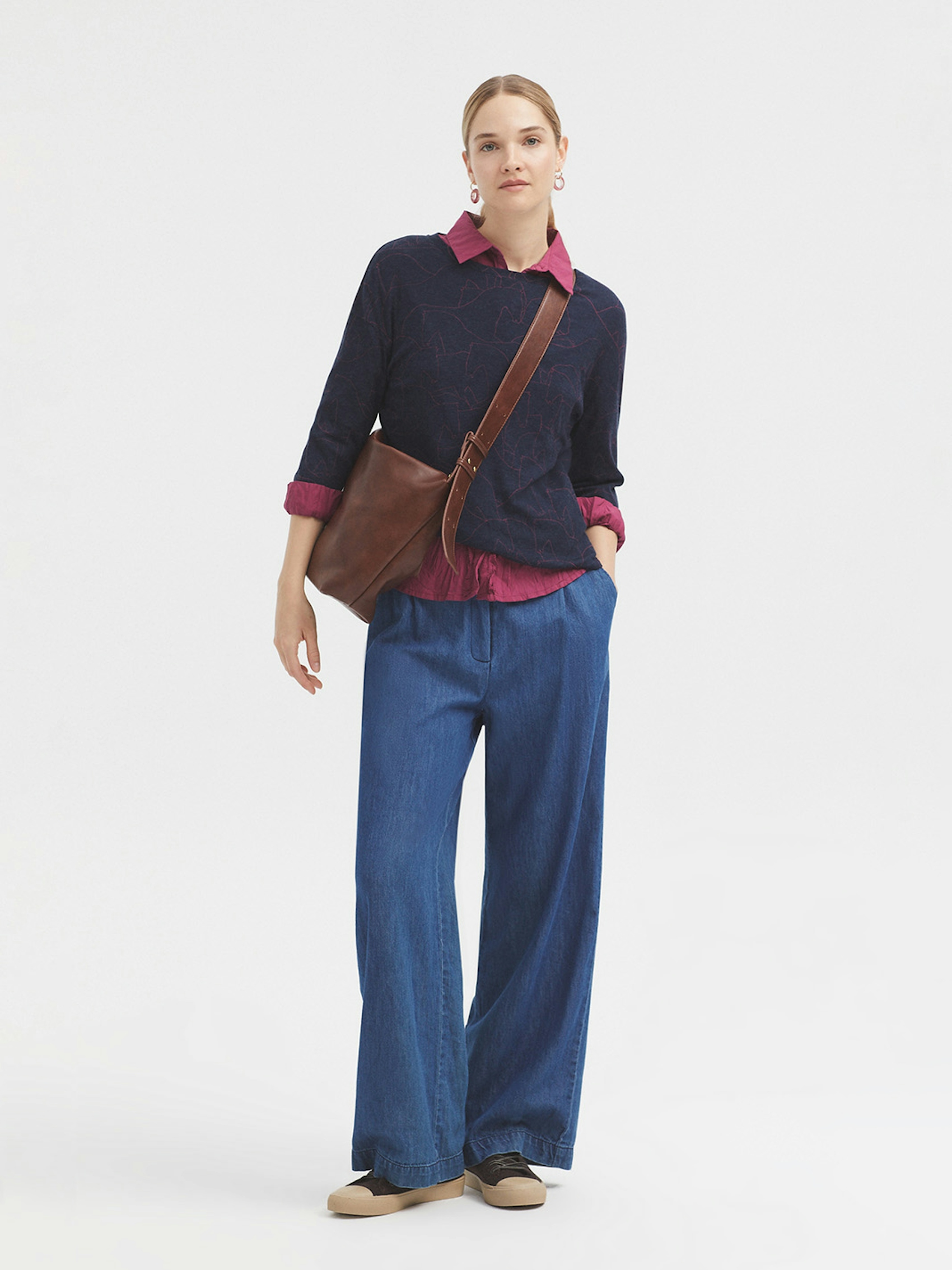 Silhouette wool top