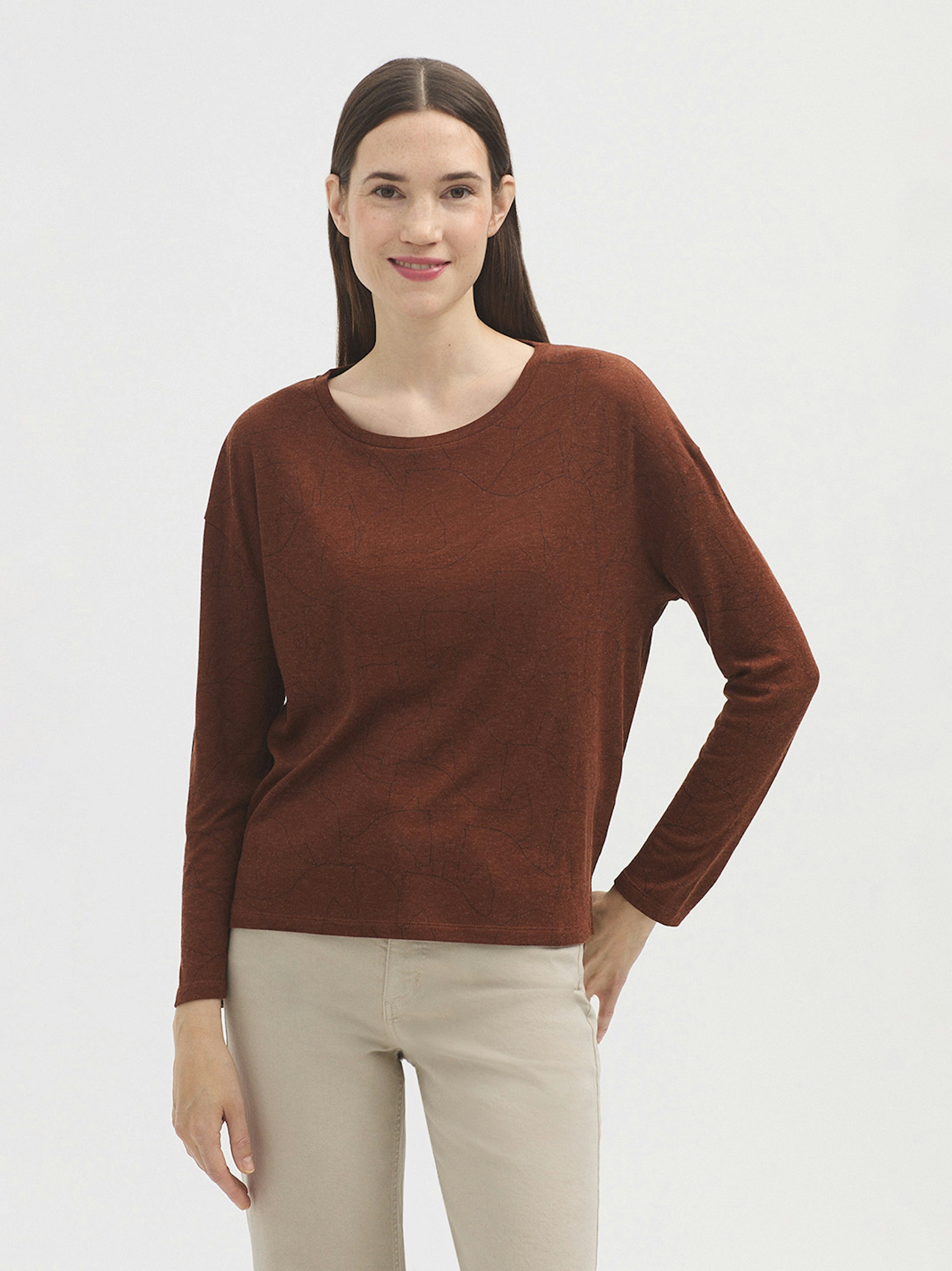 Silhouette wool top