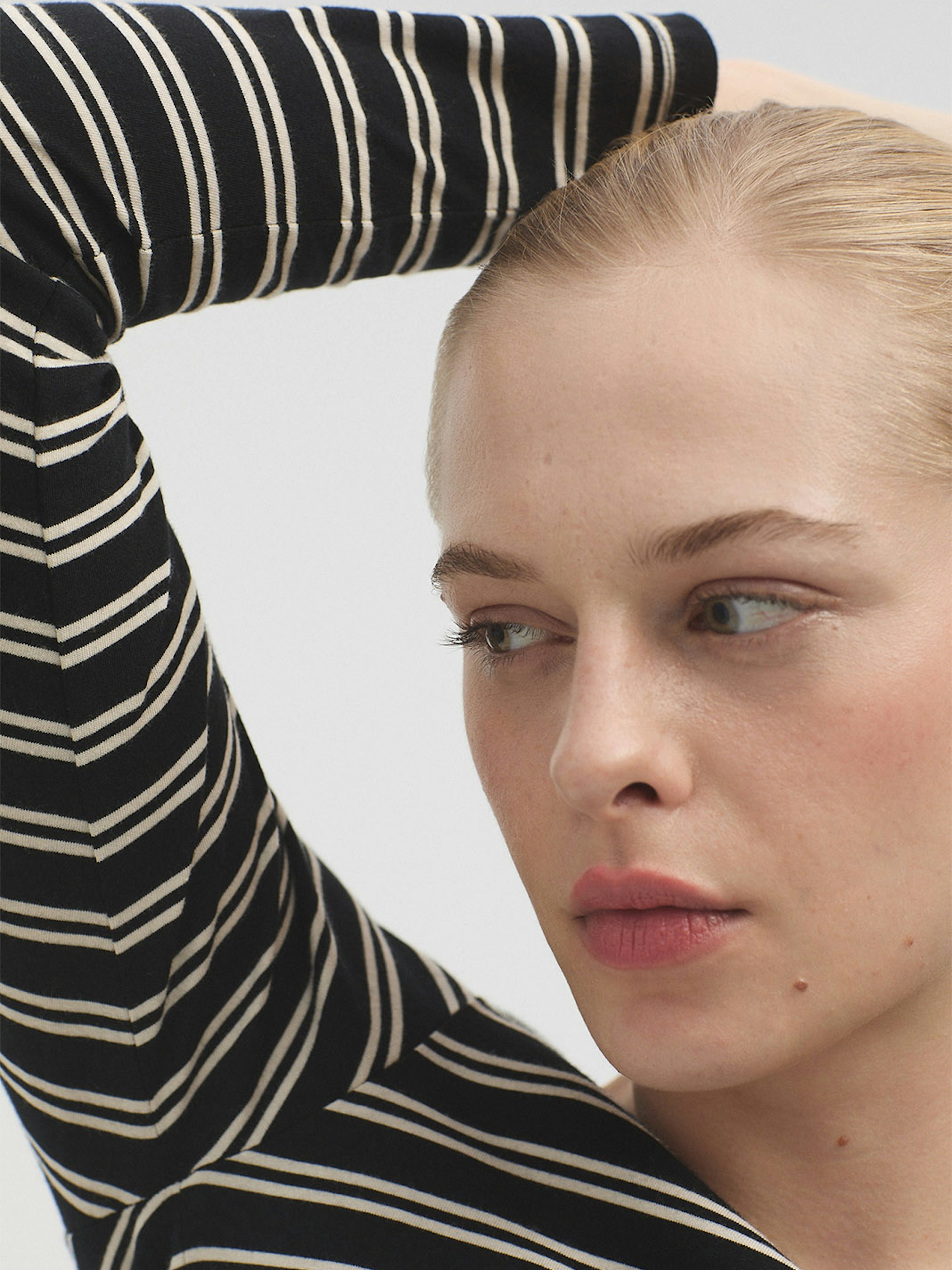 Two-tone polo collar top