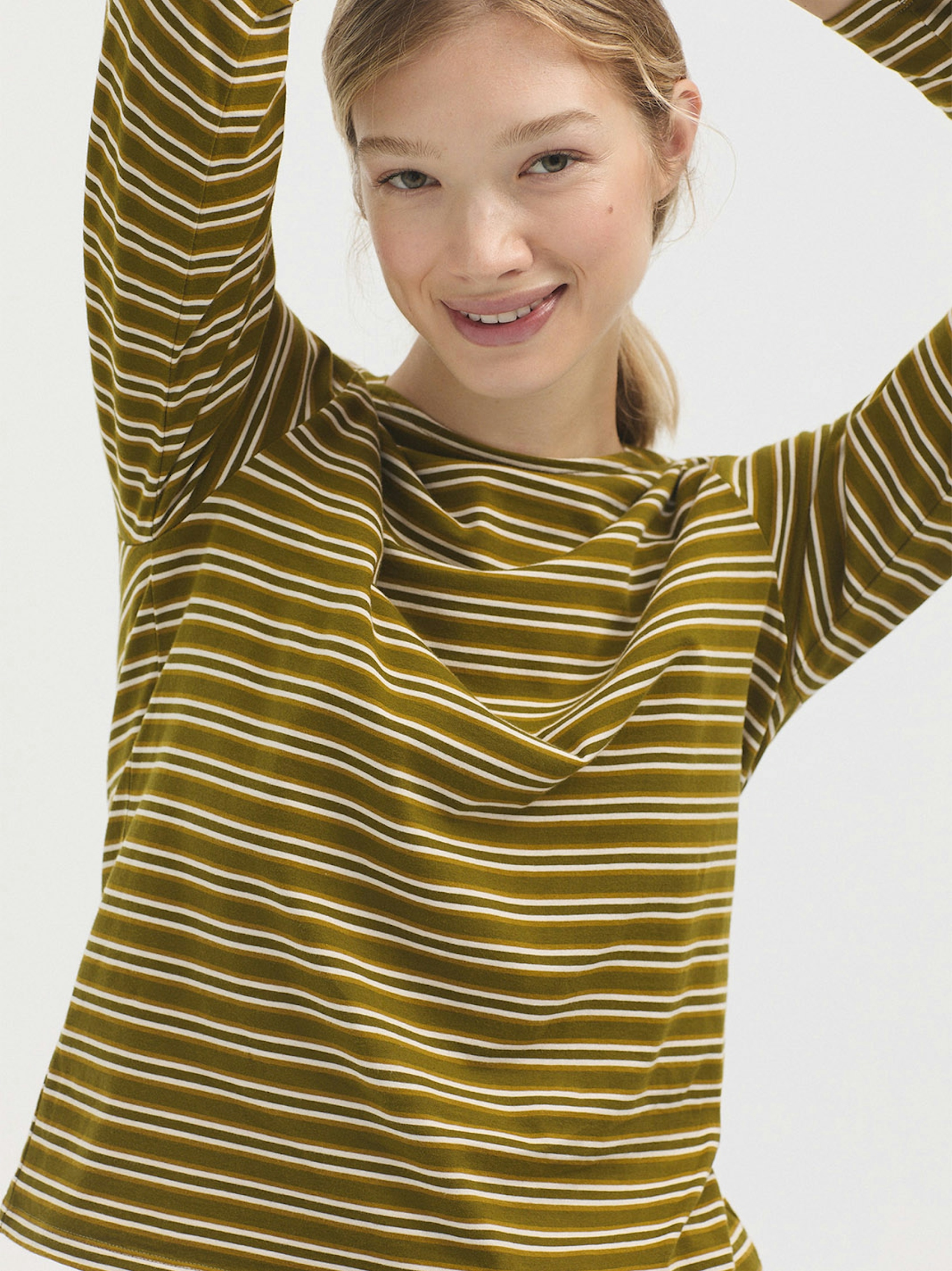 Three tone striped T shirt