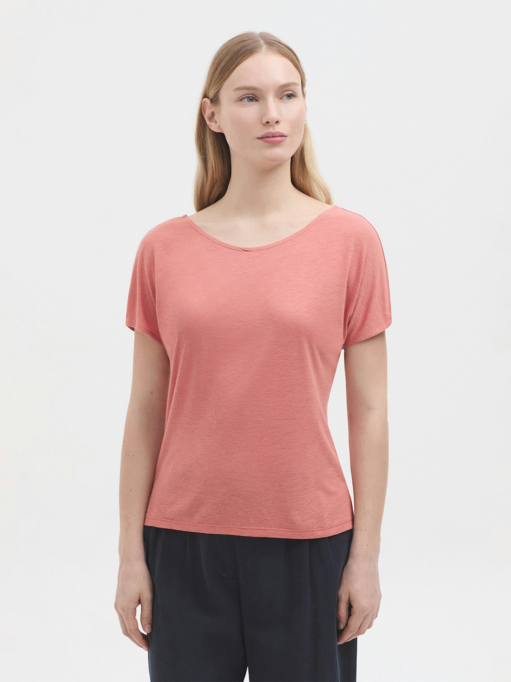 Reversible linen T-shirt