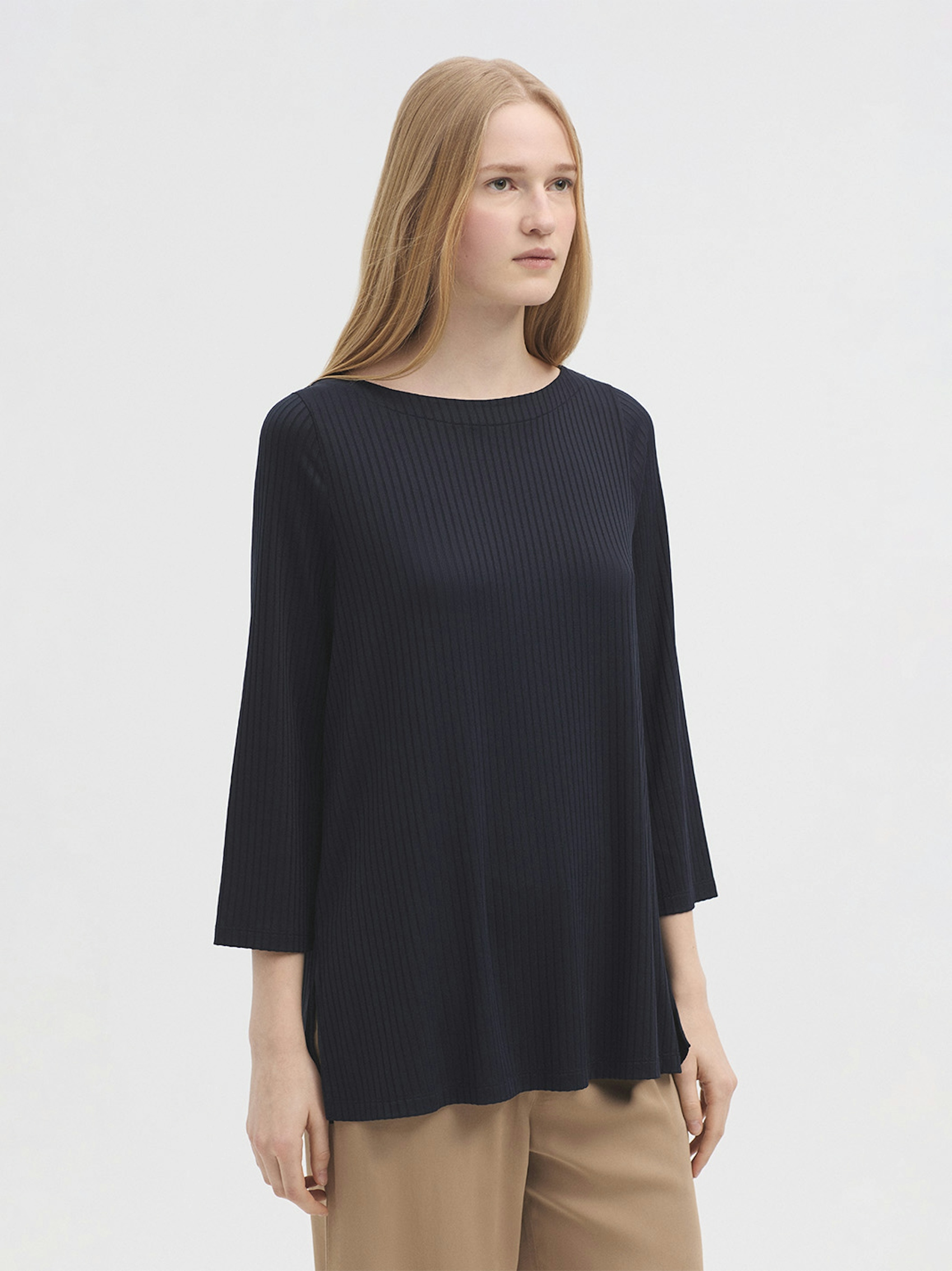 Maglia rib svasata spacchi 0