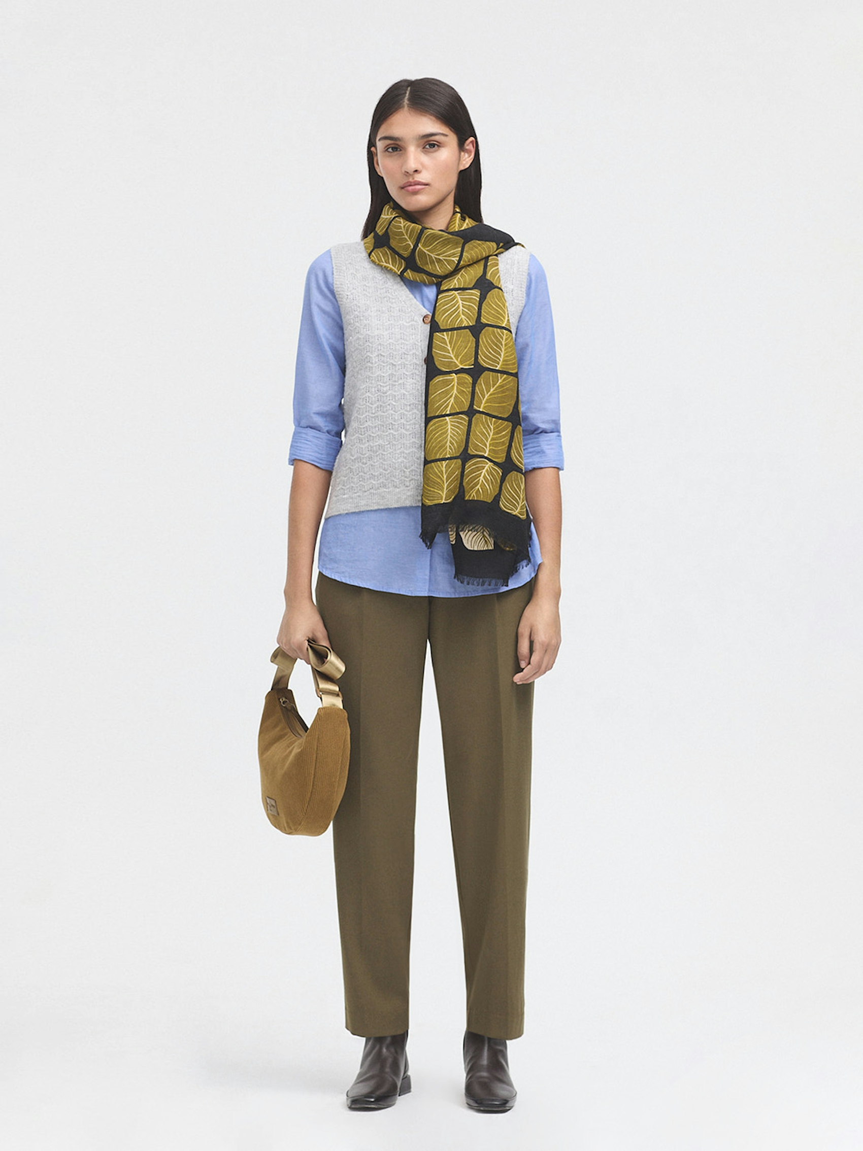 Openwork cashmere vest
