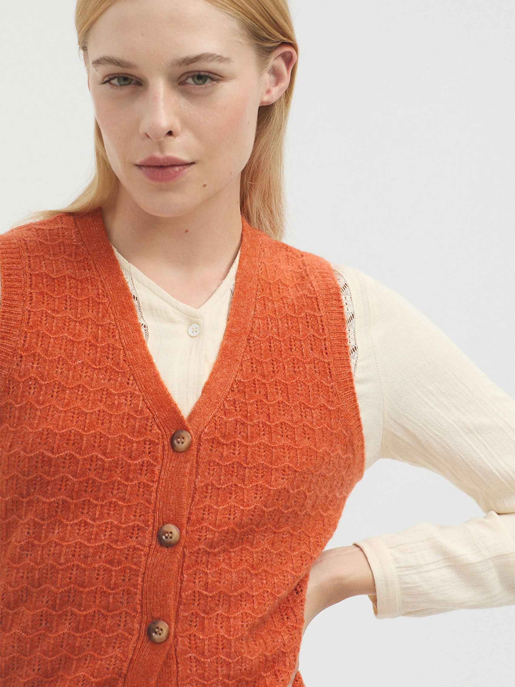 Openwork cashmere vest