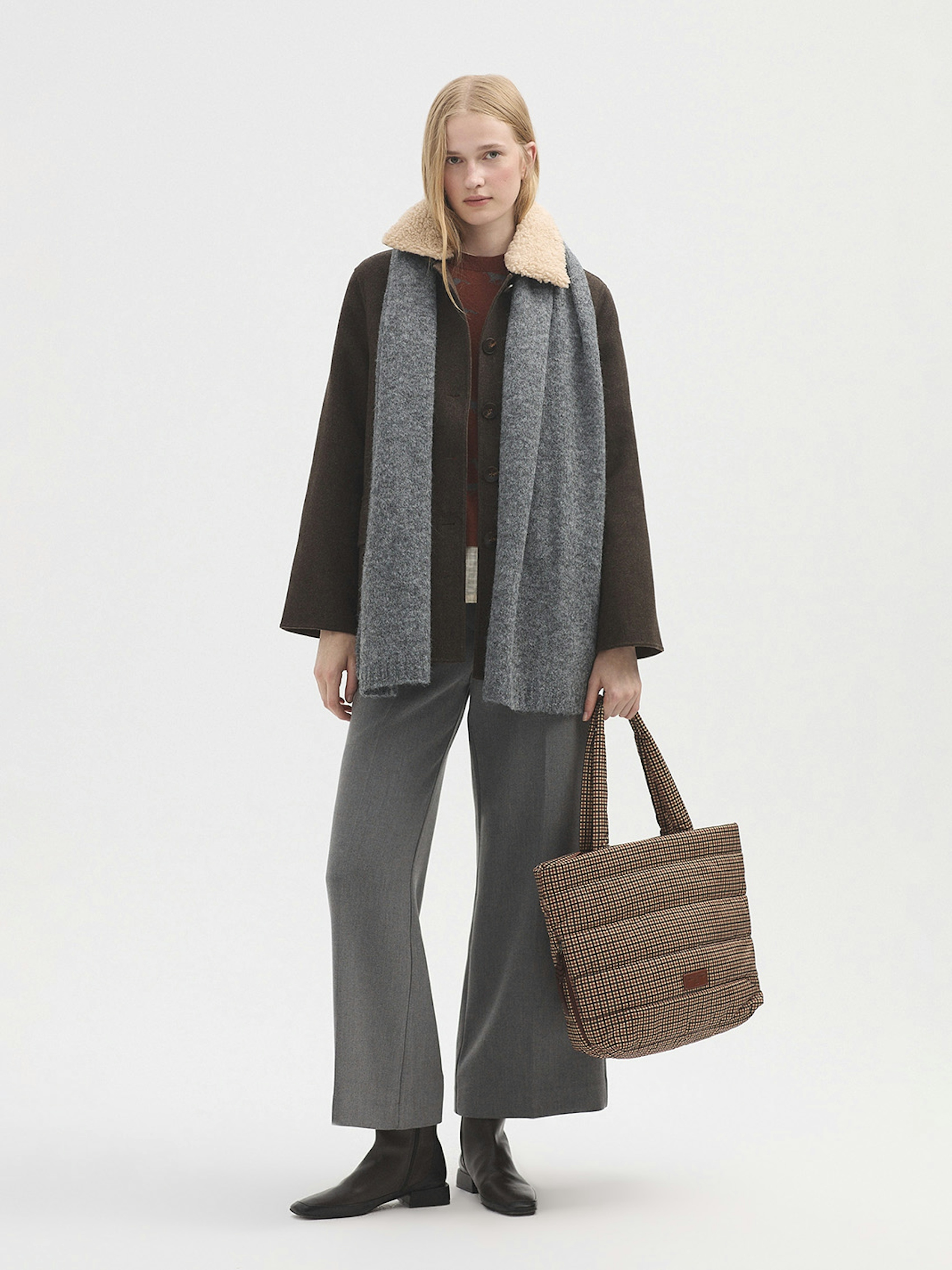 Horses jacquard vest