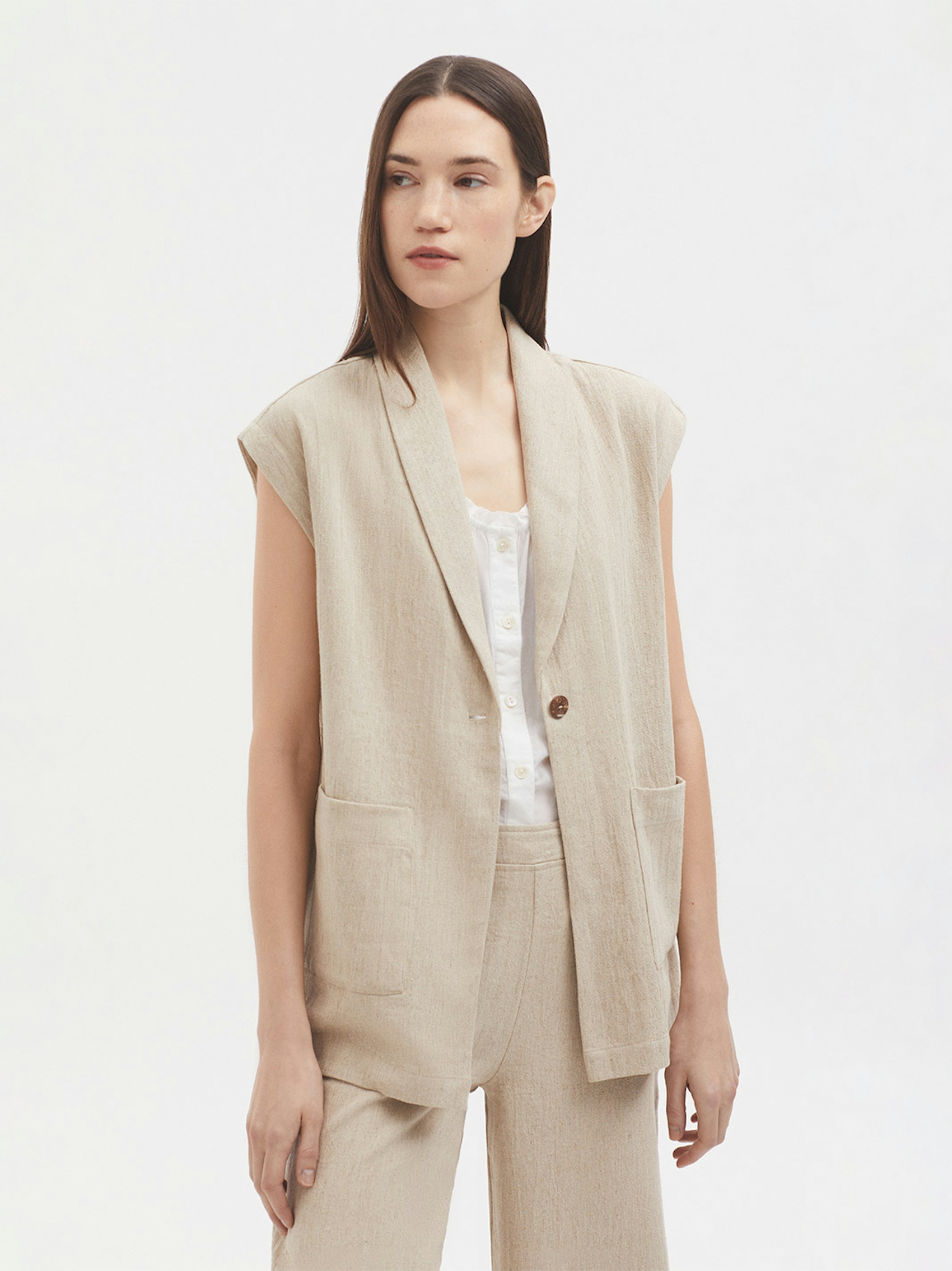 Natural linen gilet