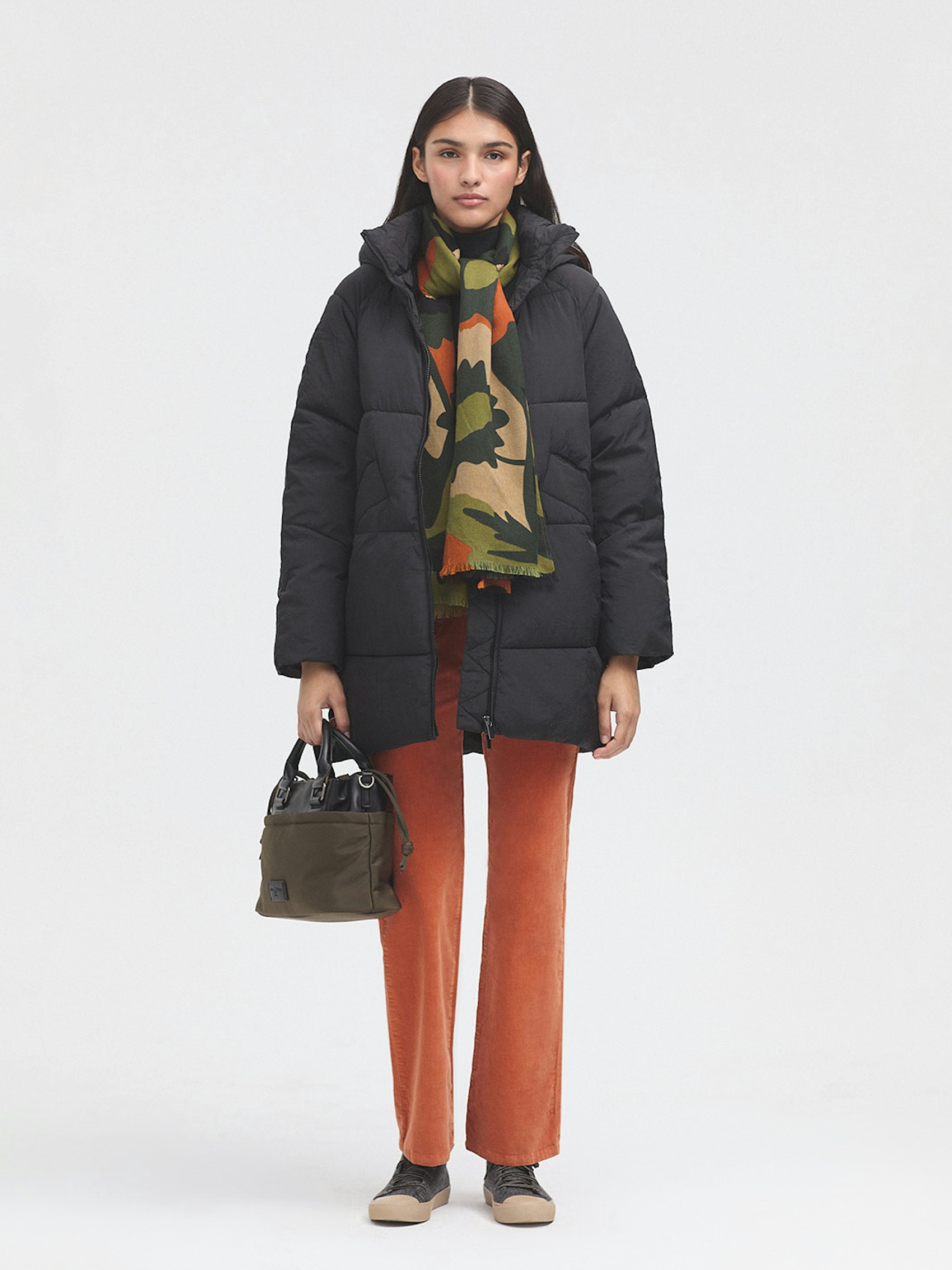 Blouson matelassé capuche 0