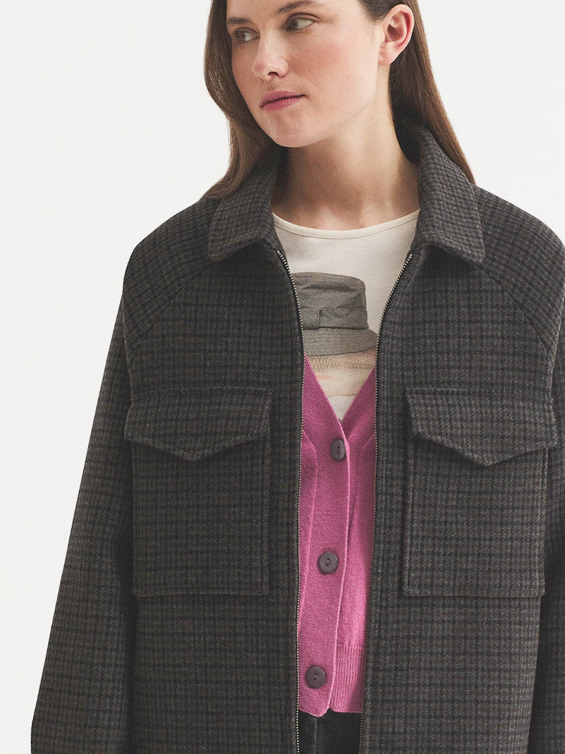 Flared zip jacket with pockets
