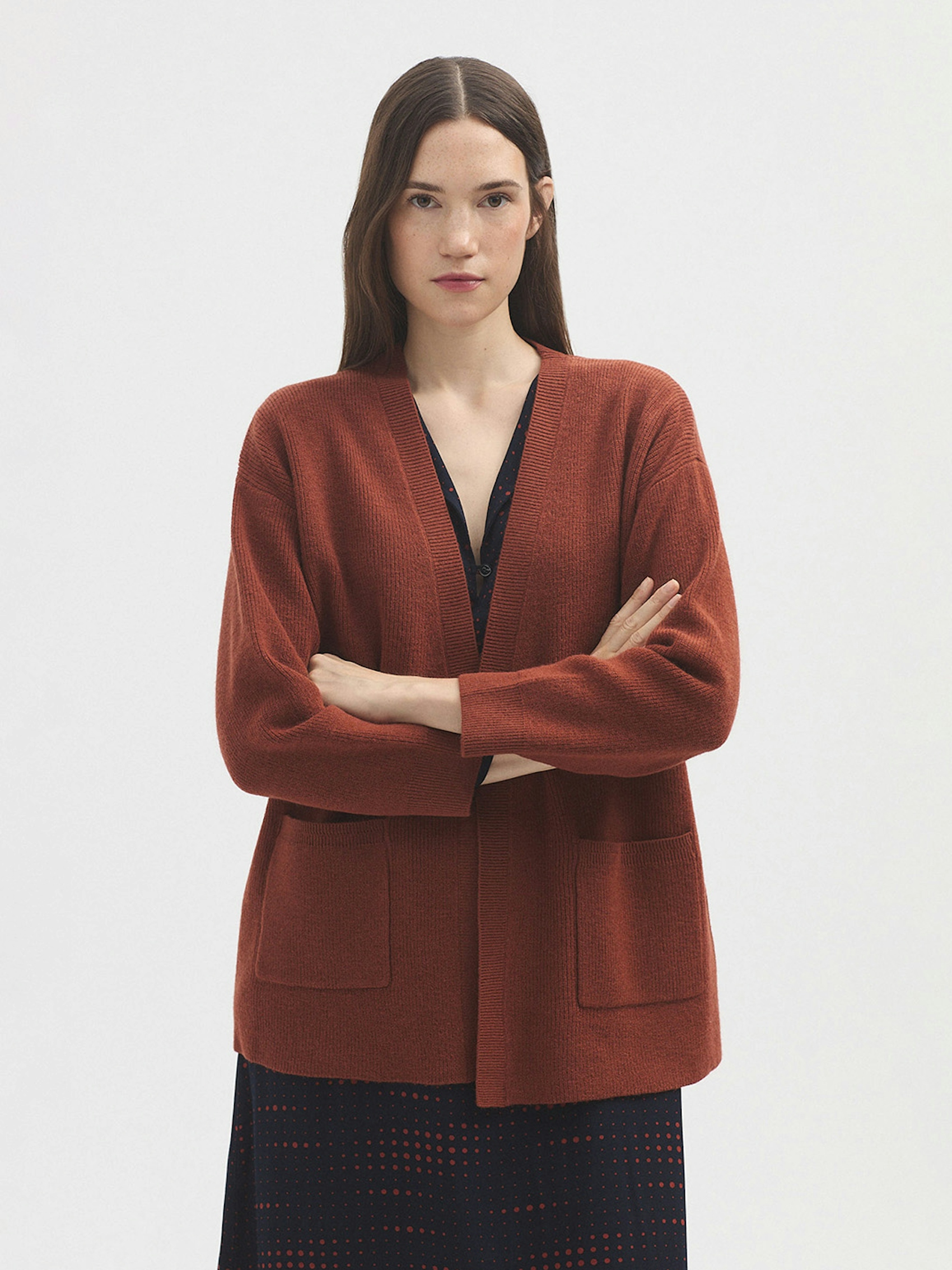 Open cardigan with pockets