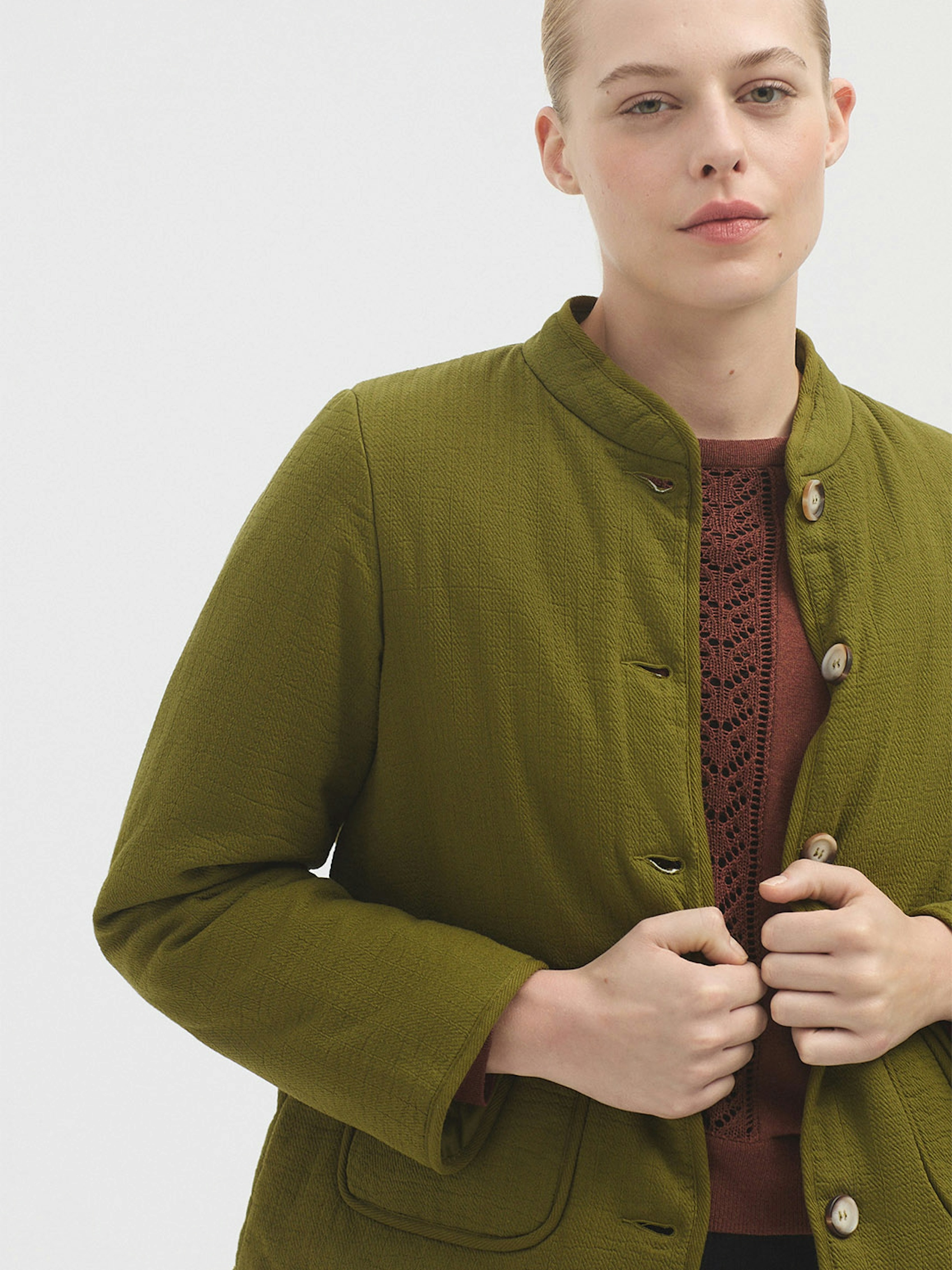 Mandarin collar puffer jacket