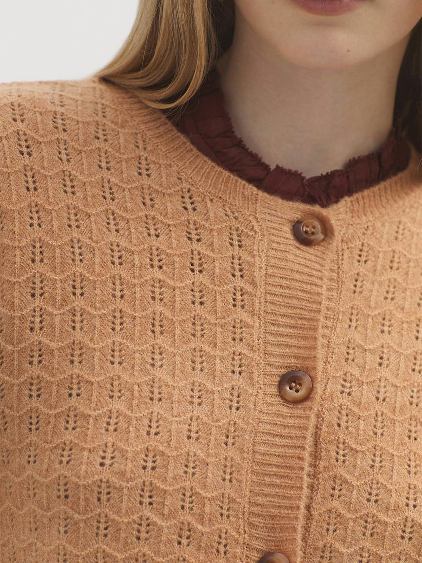 Chaqueta calada con cashmere 0